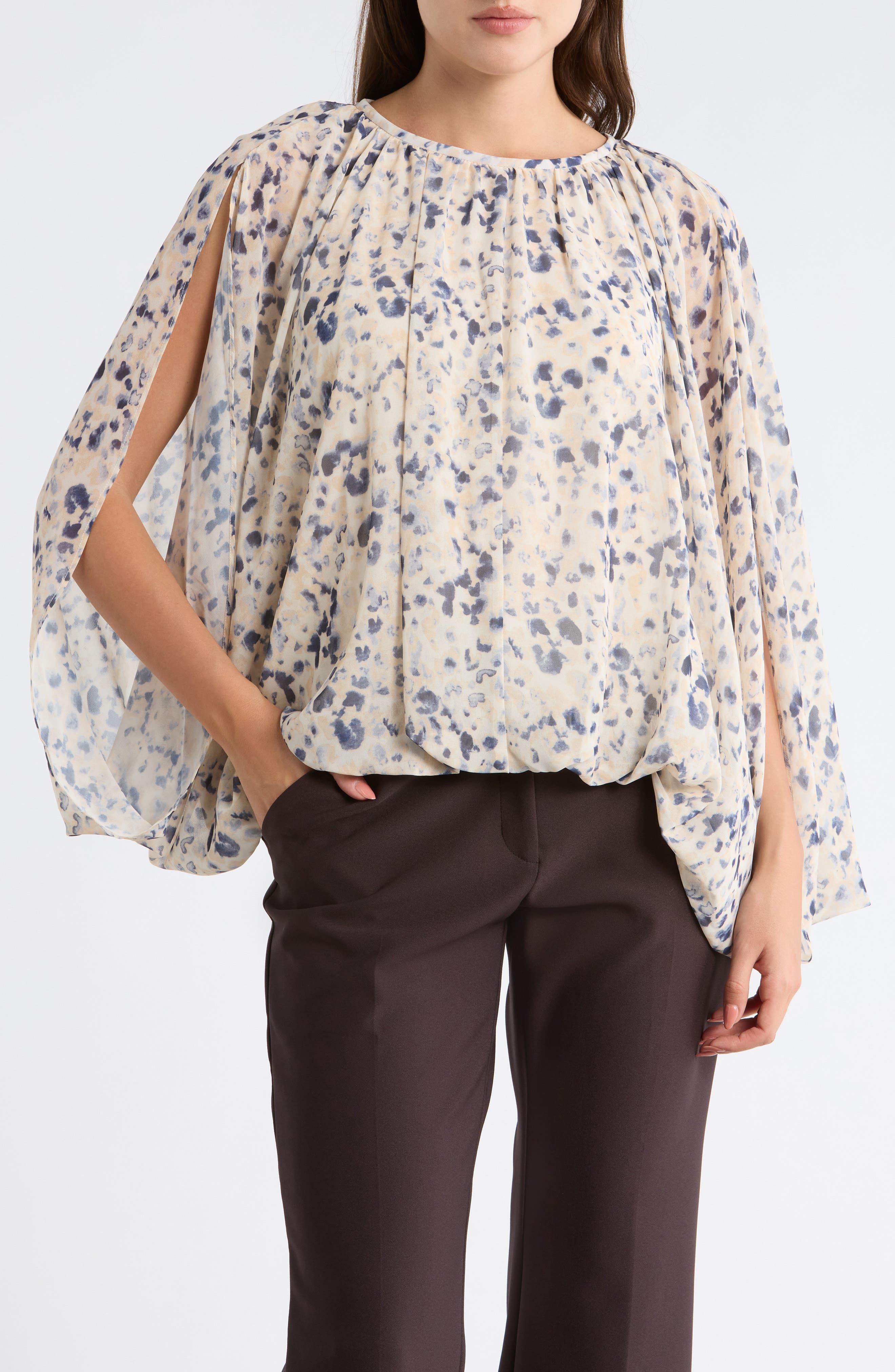 Capelet Bubble Hem Woven Top - image 3