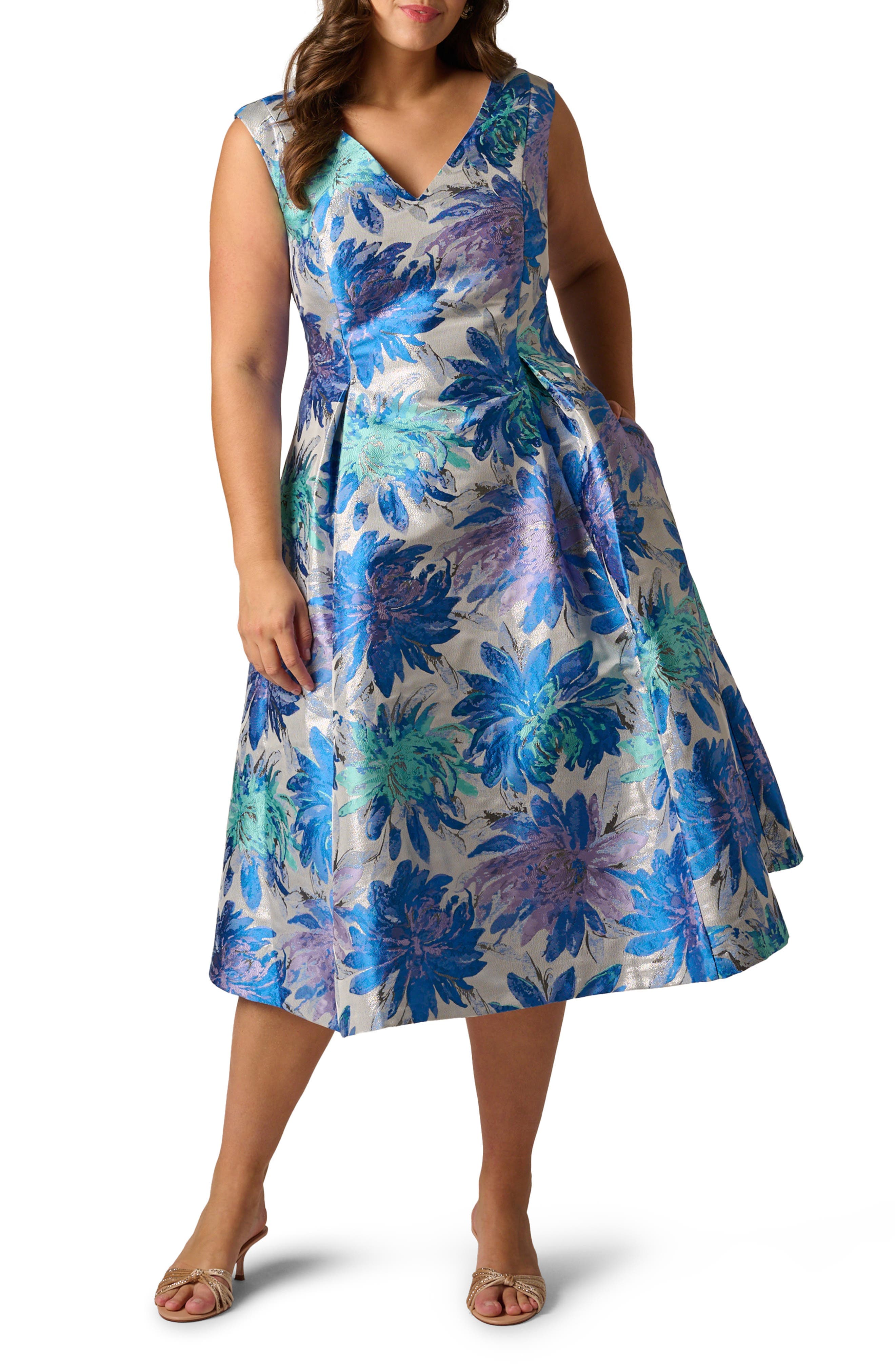 Metallic Jacquard Sleeveless Midi Dress - image 1