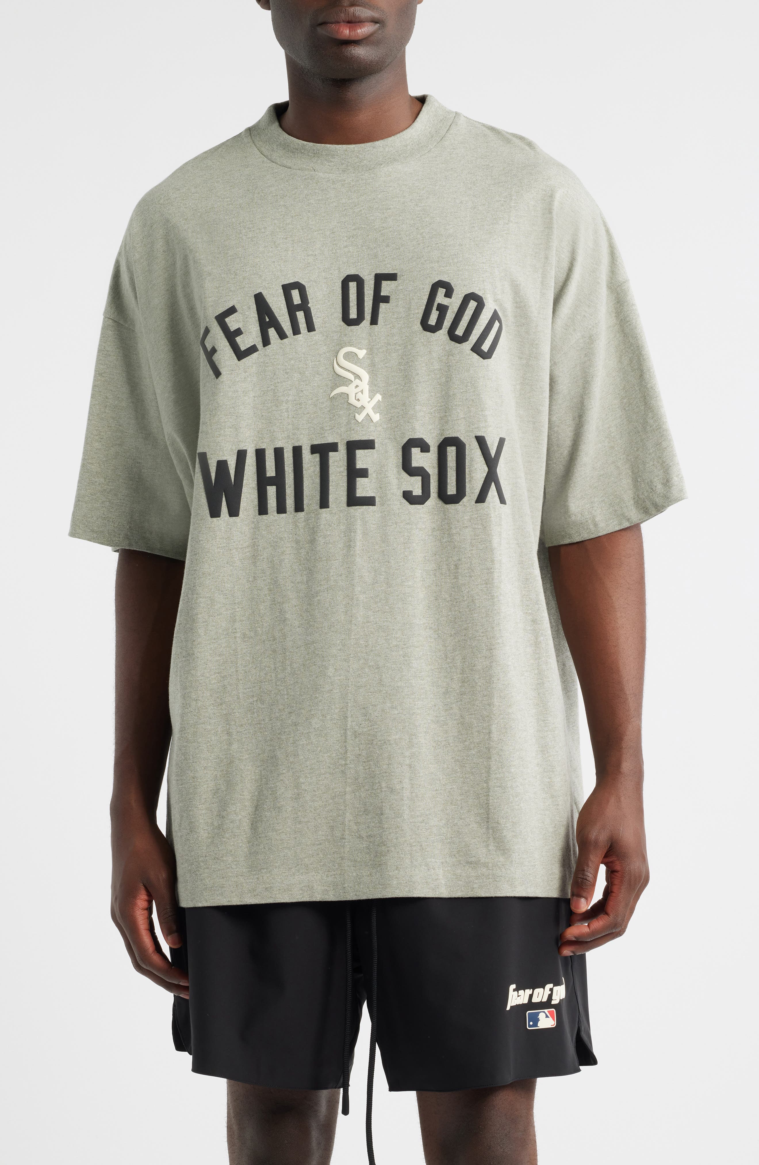 MLB Chicago White Sox '90s Fit Cotton Graphic T-Shirt - image 1