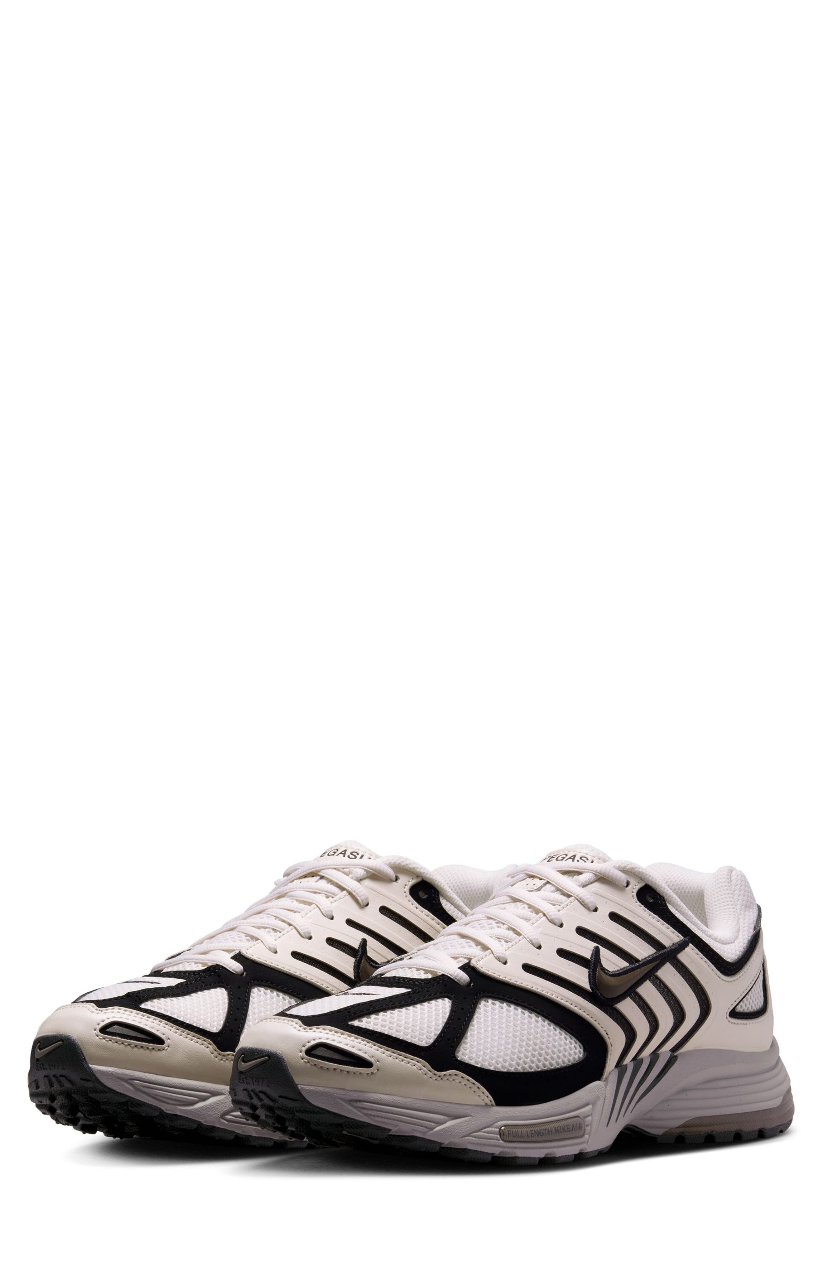 Air Pegasus 2005 Sneaker - image 1