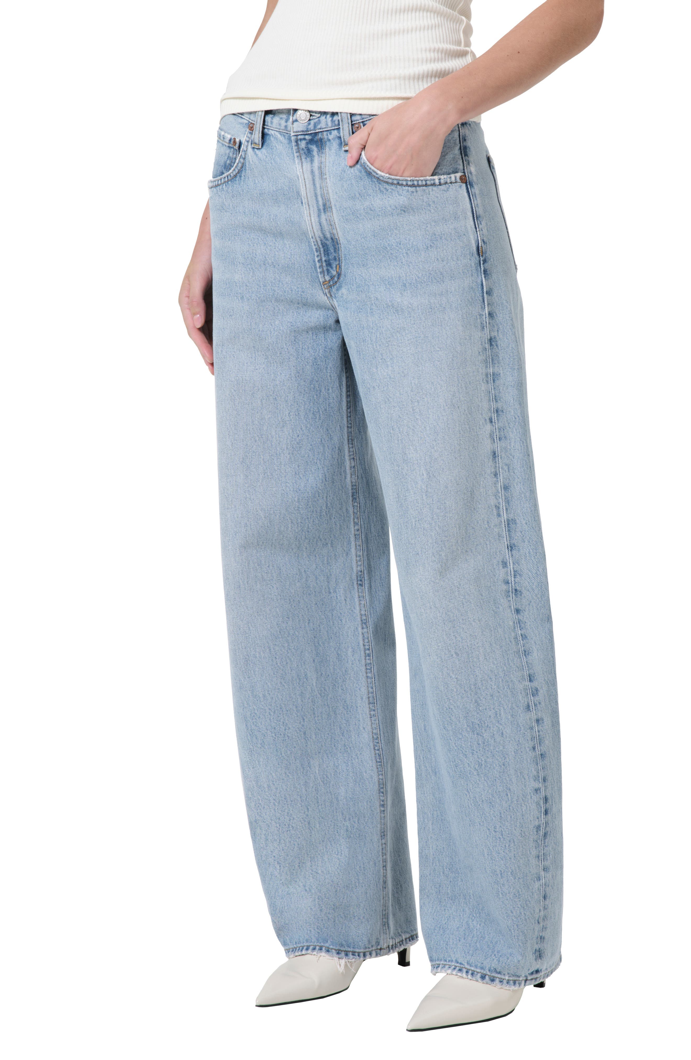 Low Curve Jeans - image 1