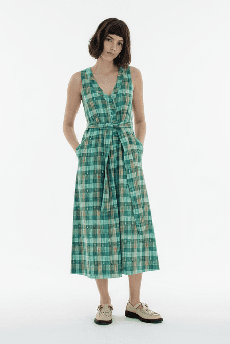 Callie Sleeveless Belted V-neck Dress - image 5