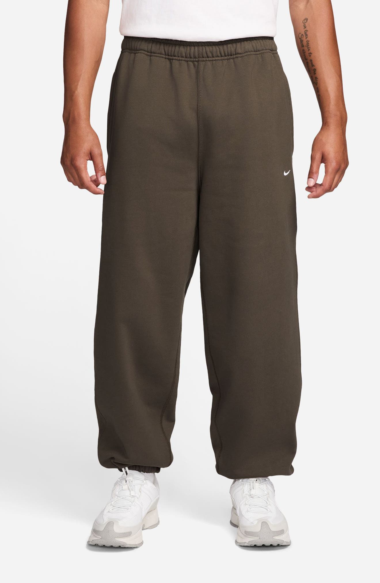 Solo Swoosh Fleece Sweatpants - image 5