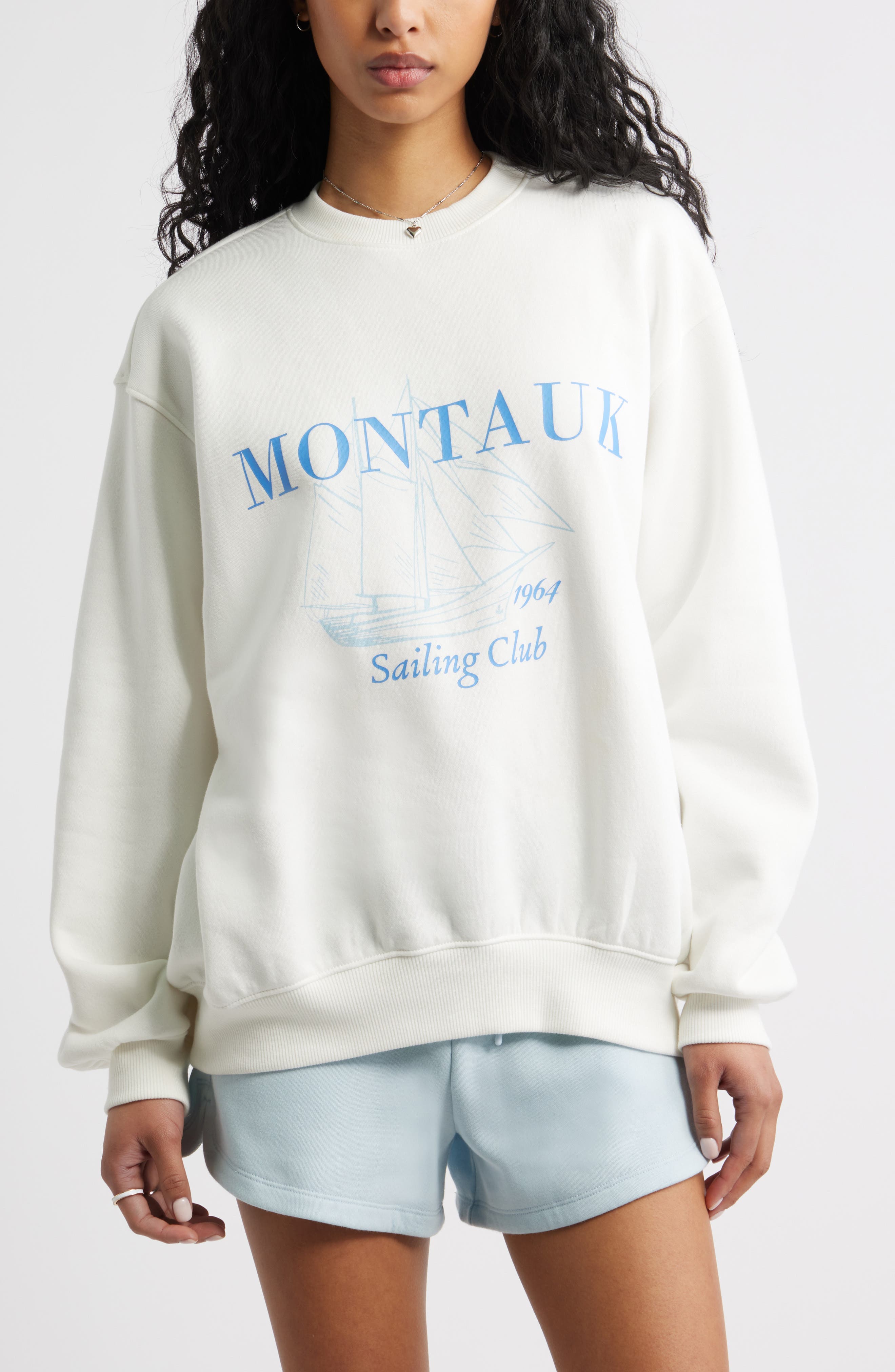 Oversize Crewneck Graphic Sweatshirt - image 1