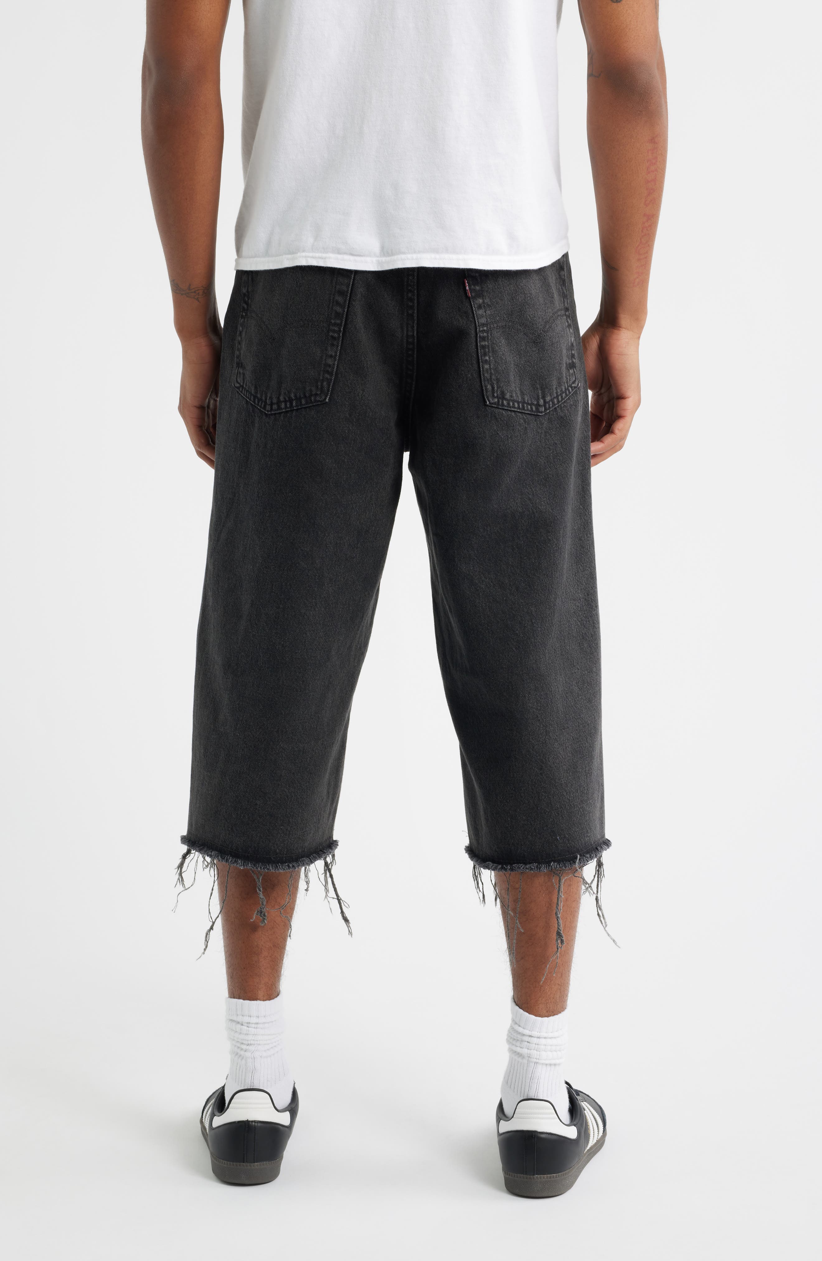 478 Raw Hem Baggy Capri Jeans - image 2