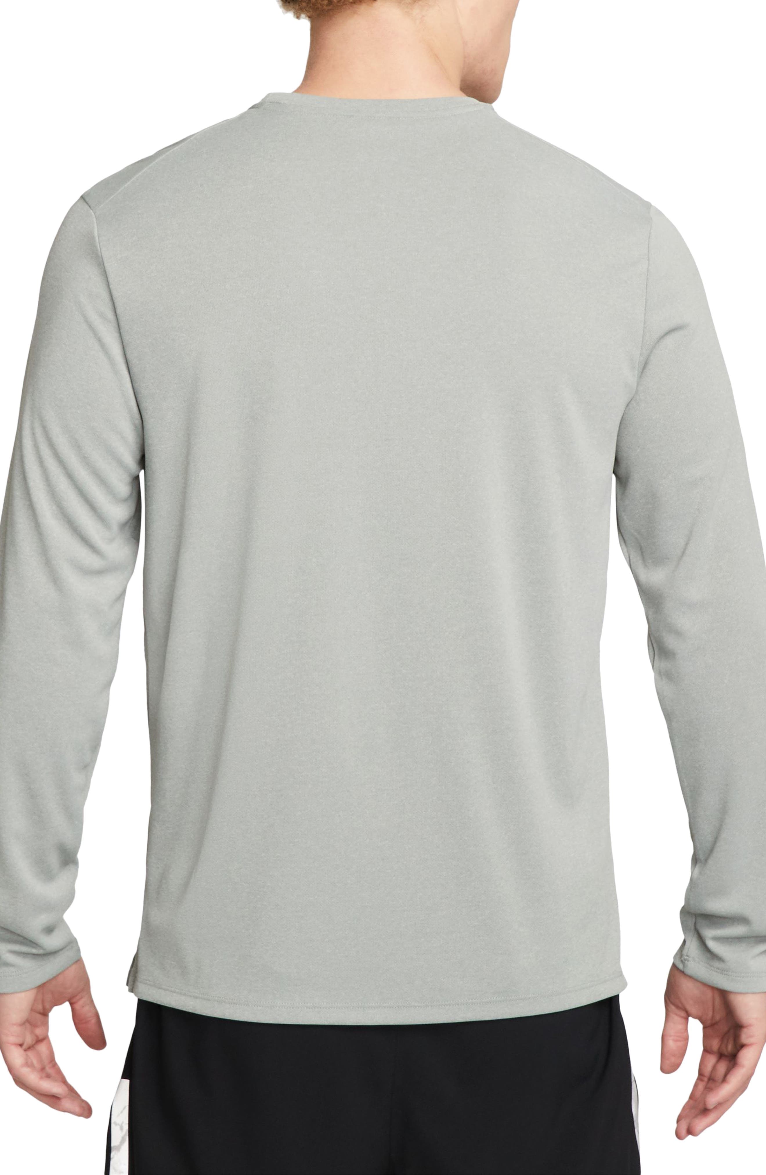 Dri-FIT UV Long-Sleeve Running Top - image 4