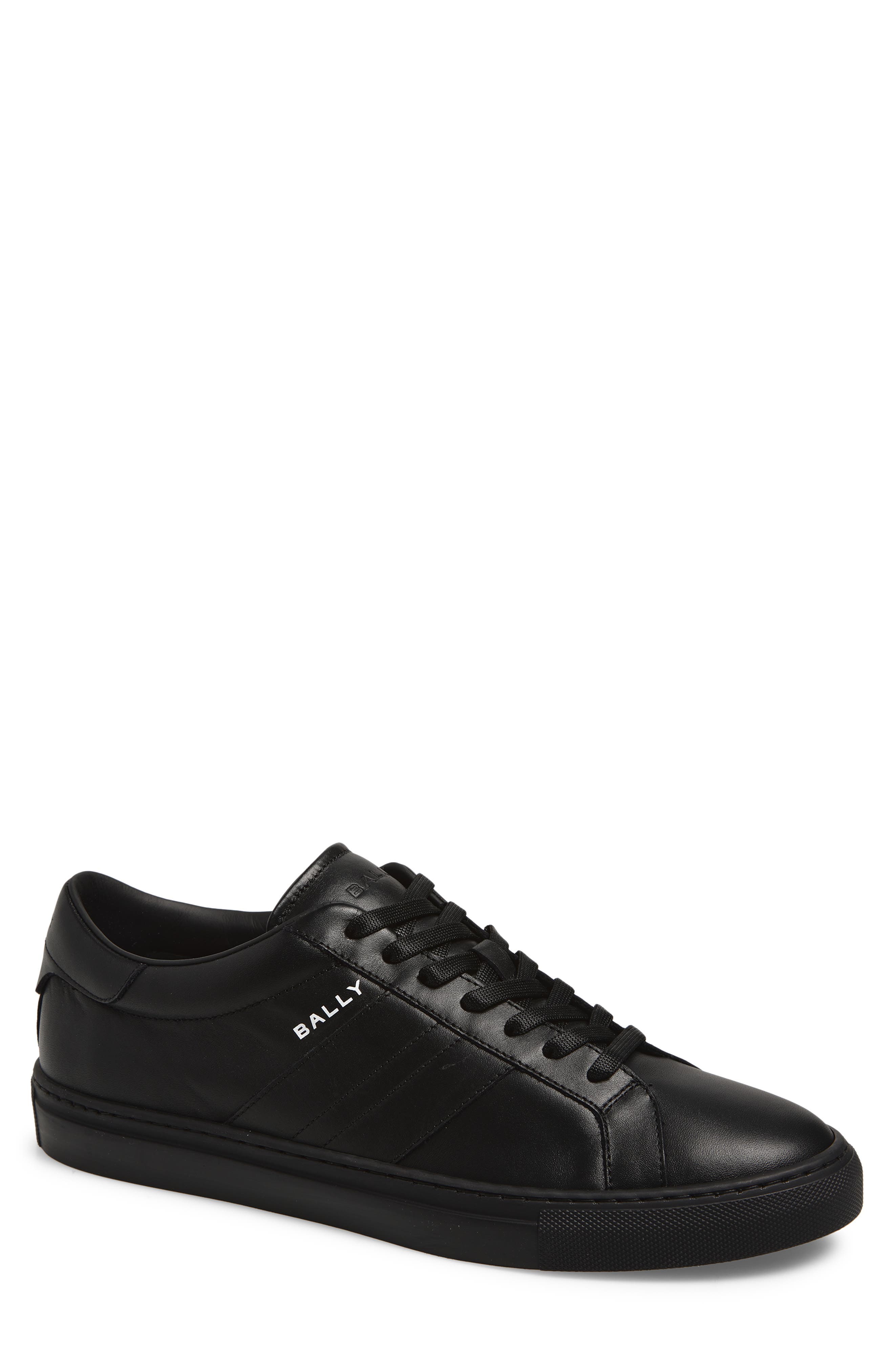 Hedey Sneaker - image 1