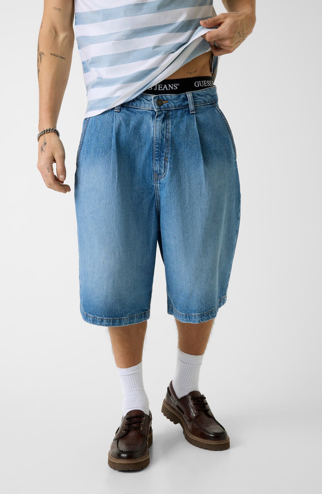 Pleated Baggy Denim Shorts - image 1