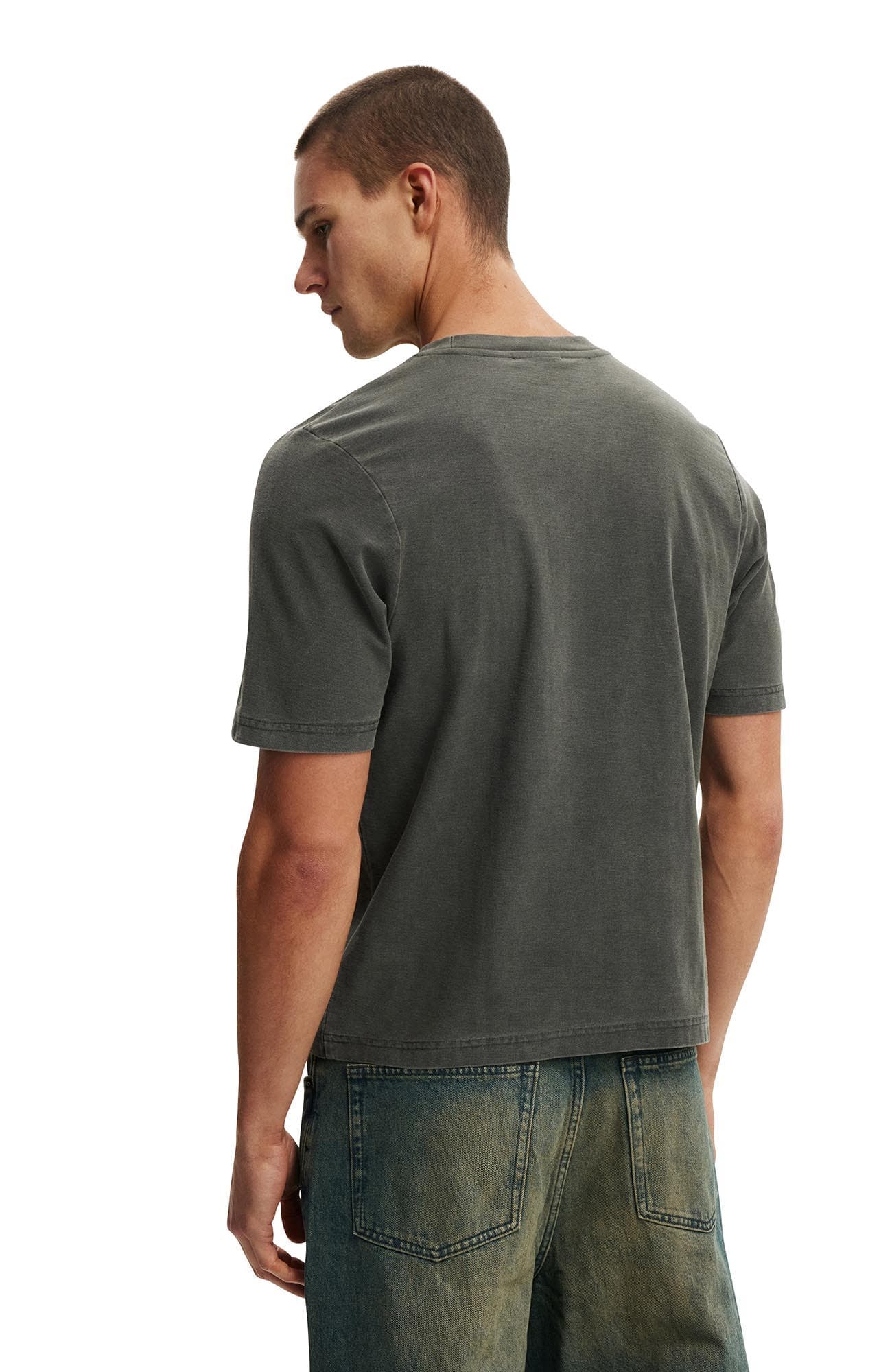 Men's Cropped Fit Music T-Shirt - image 2