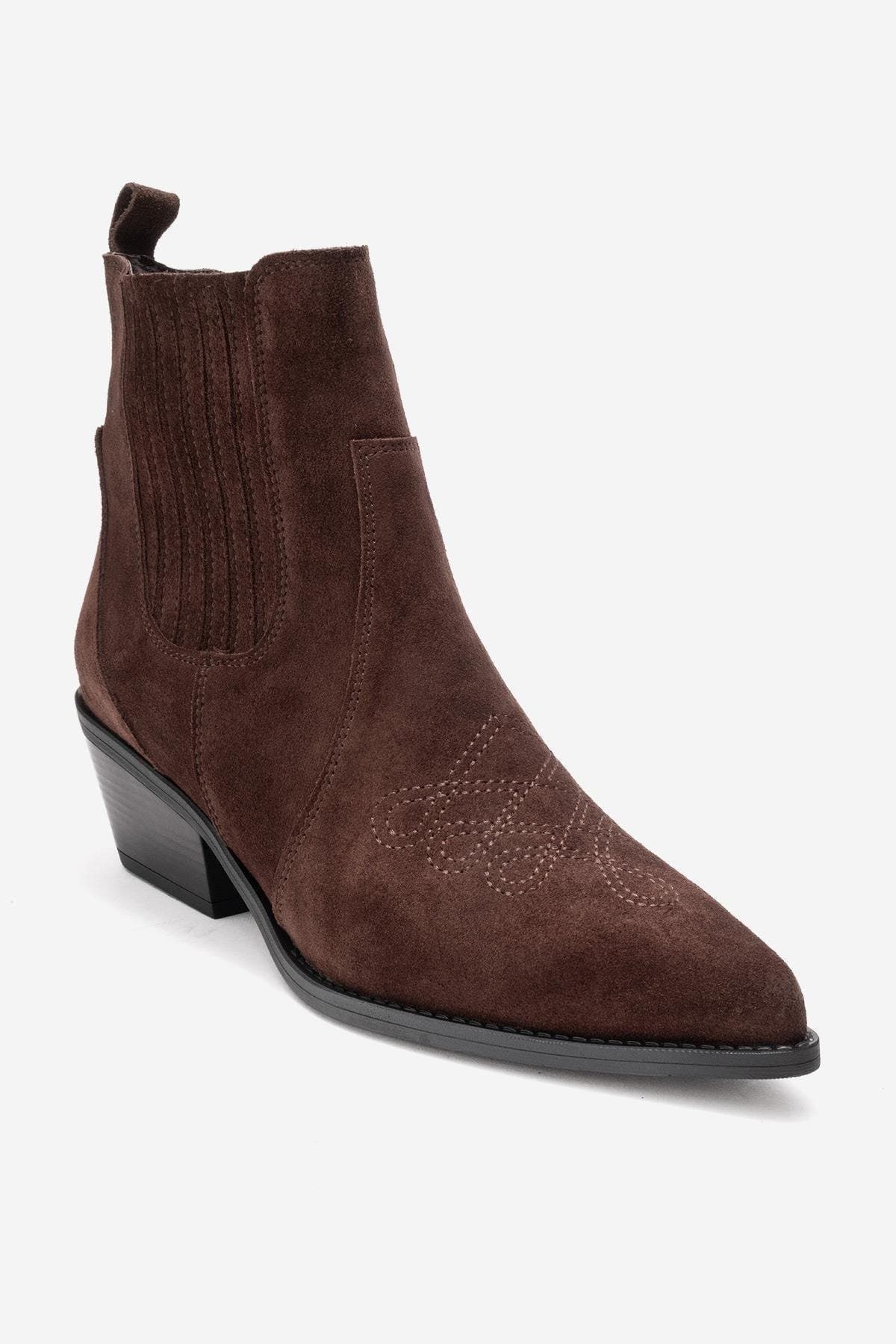 Julieta Leather Block Heel Western Boot - image 2