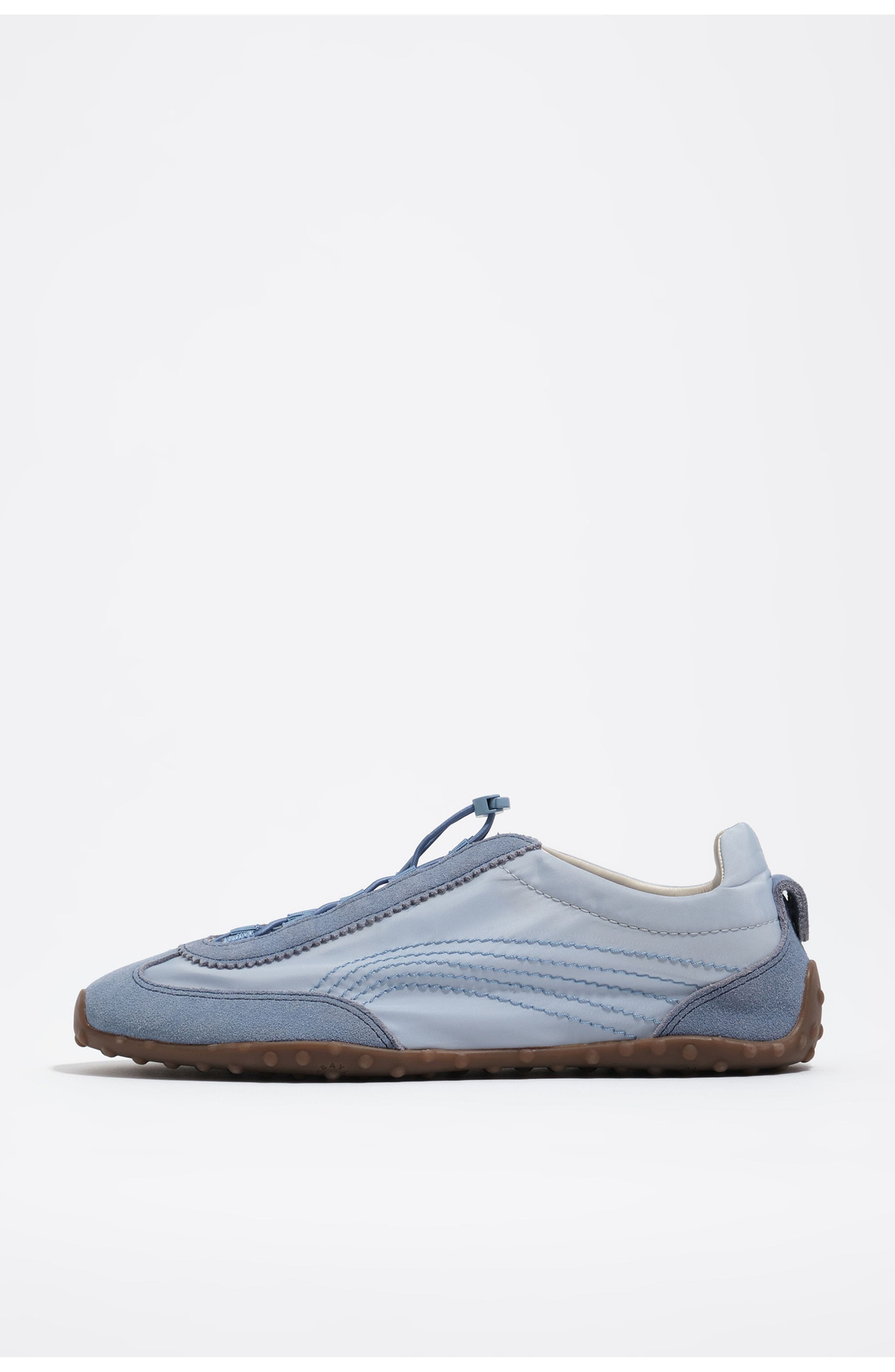 13 28 Ballerina Sneaker - image 3