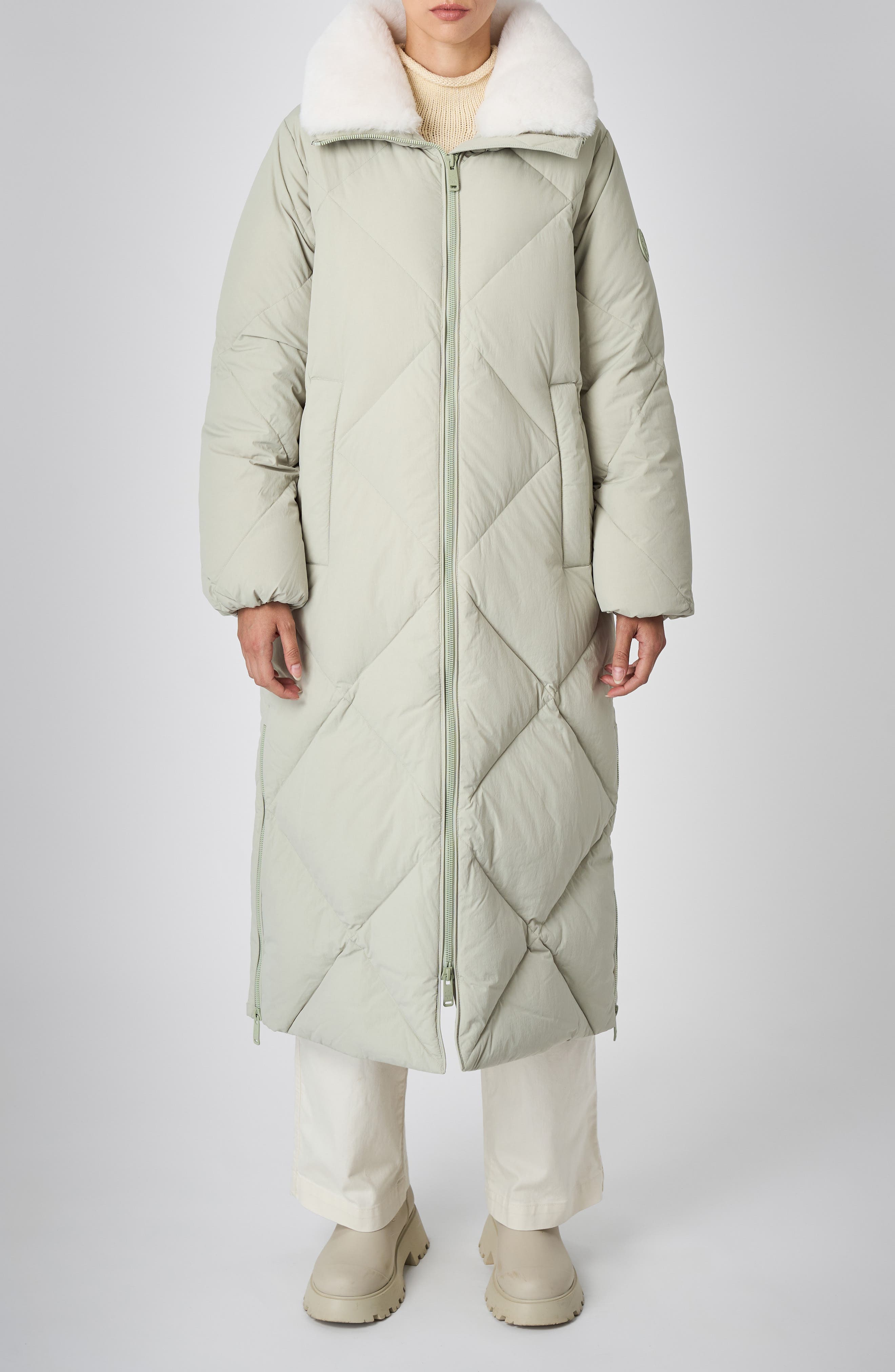 Dida Faux Fur Trim Water Repellent Down Puffer Coat - image 5