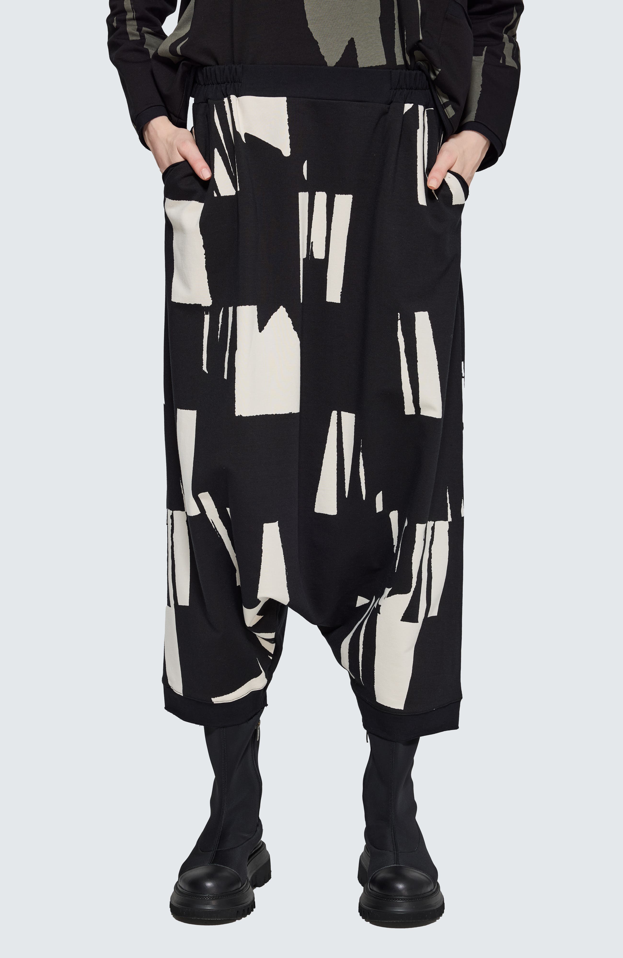 Livia Printed Balloon Pants - image 1