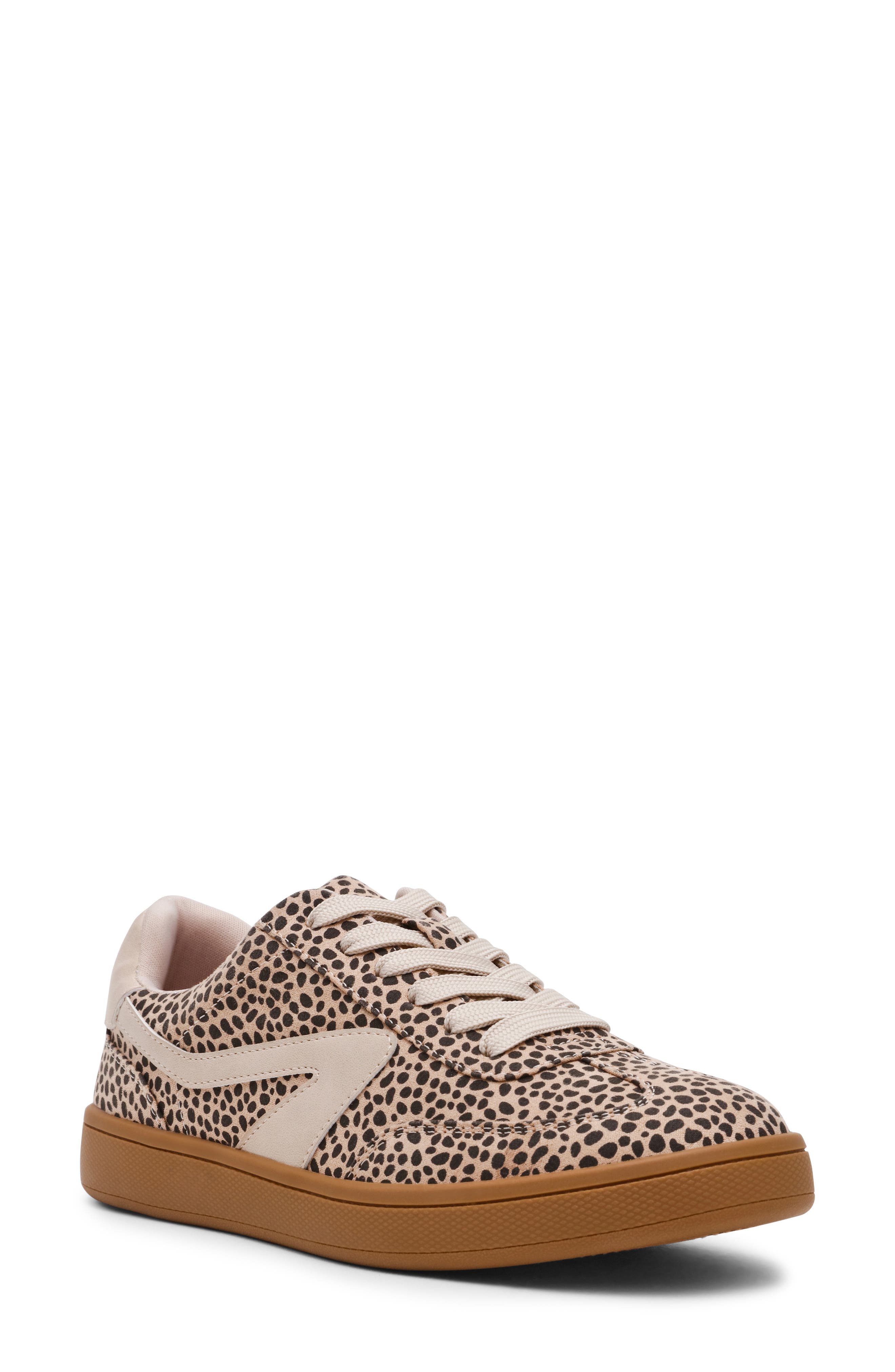 Voyage Sneaker - image 3