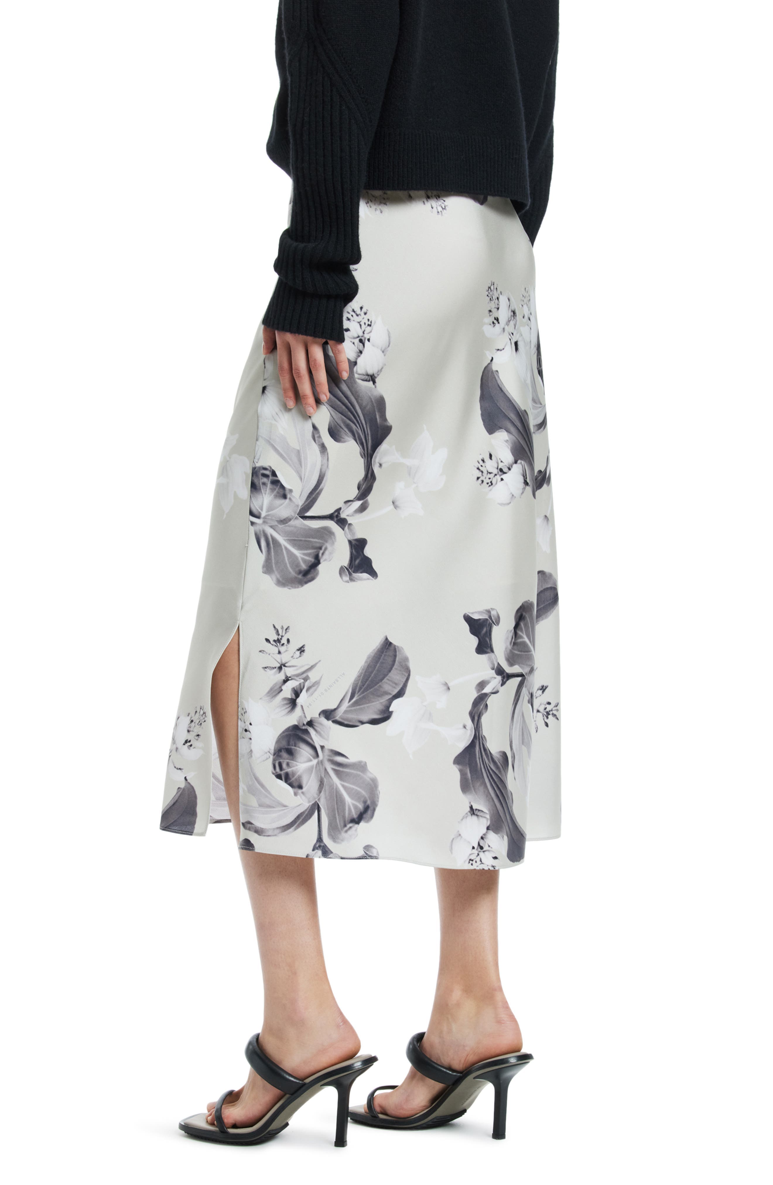 Raya Diana Skirt - image 2