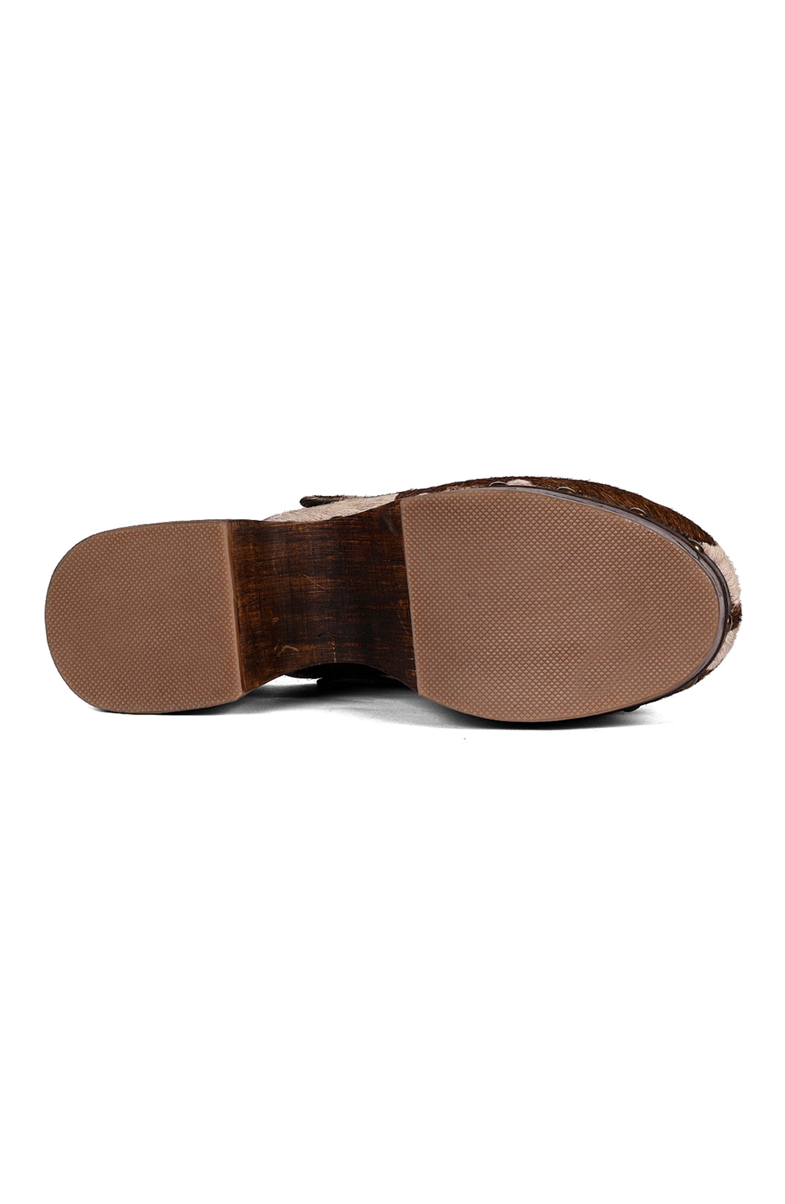 Justify Clog - image 4