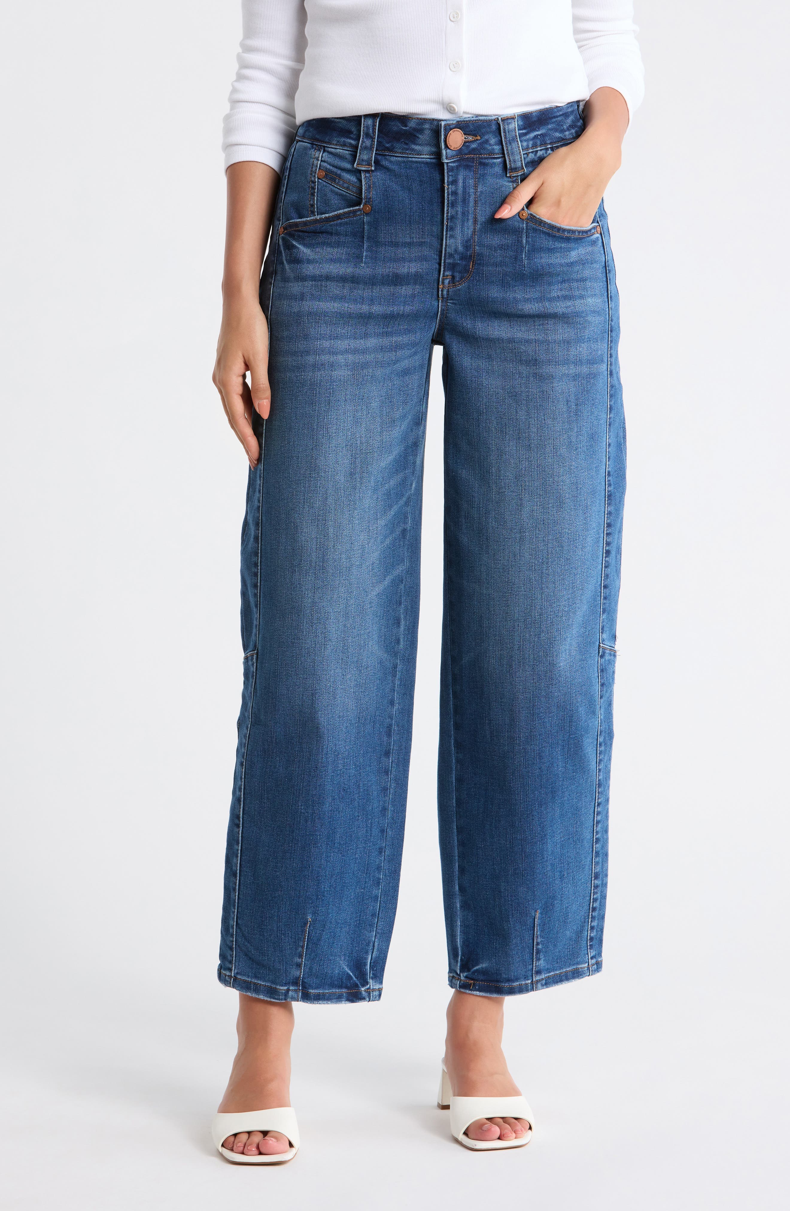 Relaxed Fit Barrel Leg Jeans - image 1