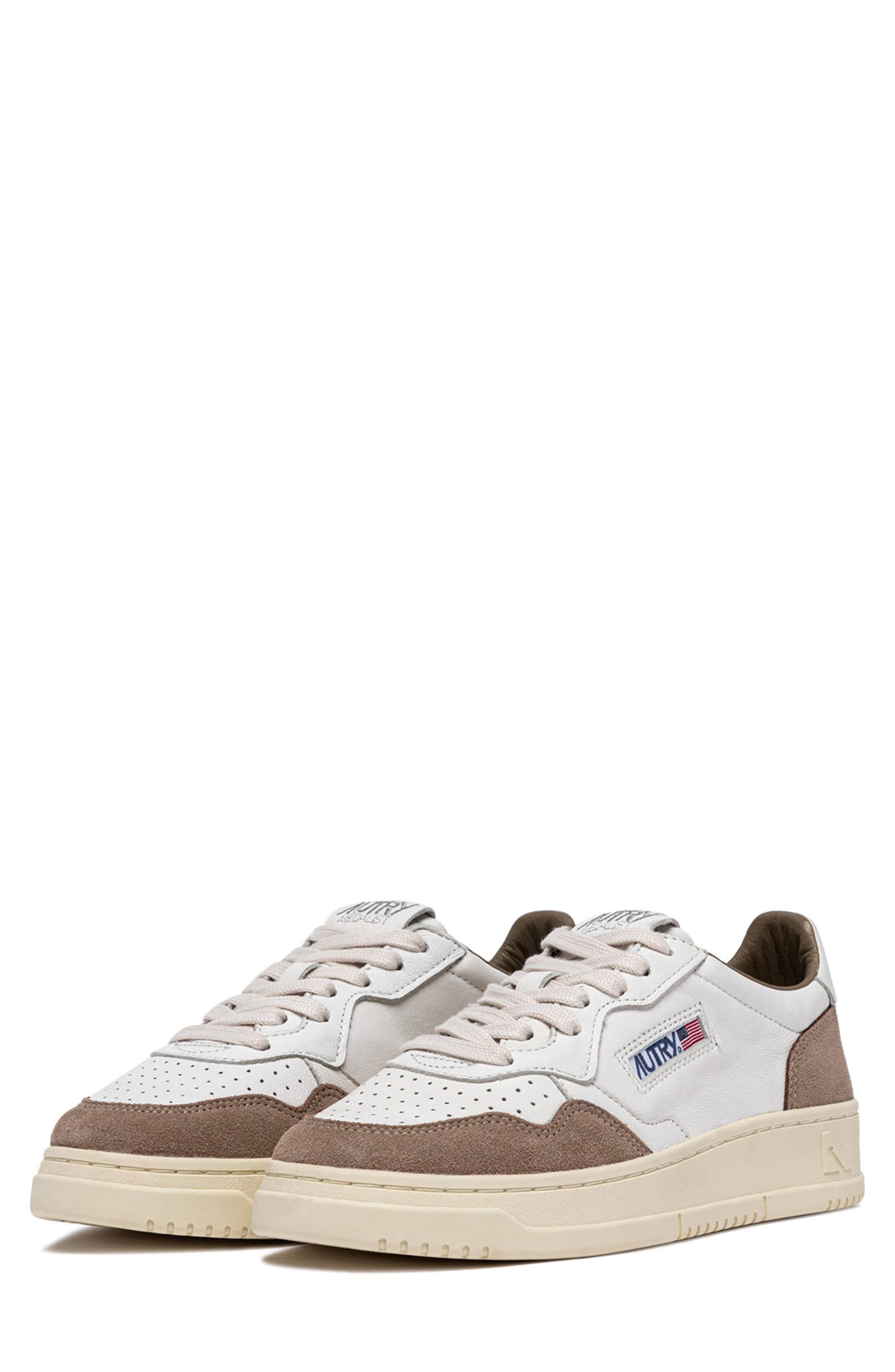 Medalist Low Sneaker - image 1