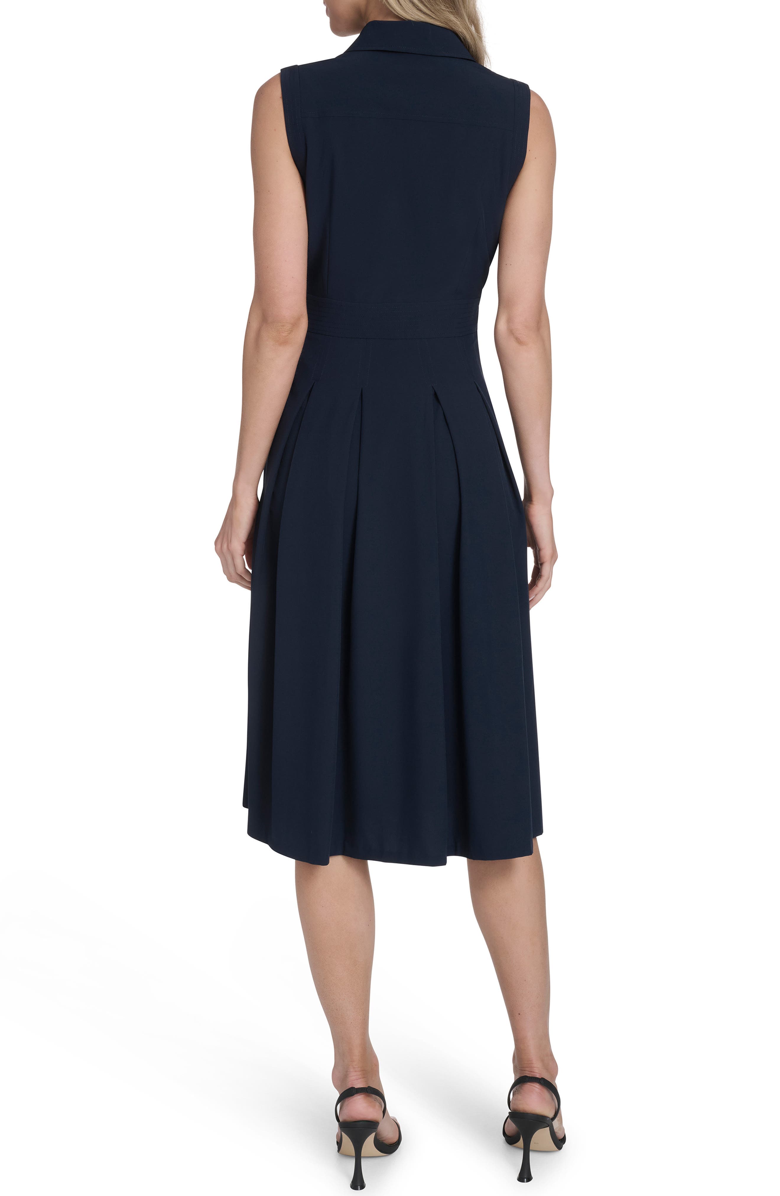 Commuter Sleeveless Shirtdress - image 4