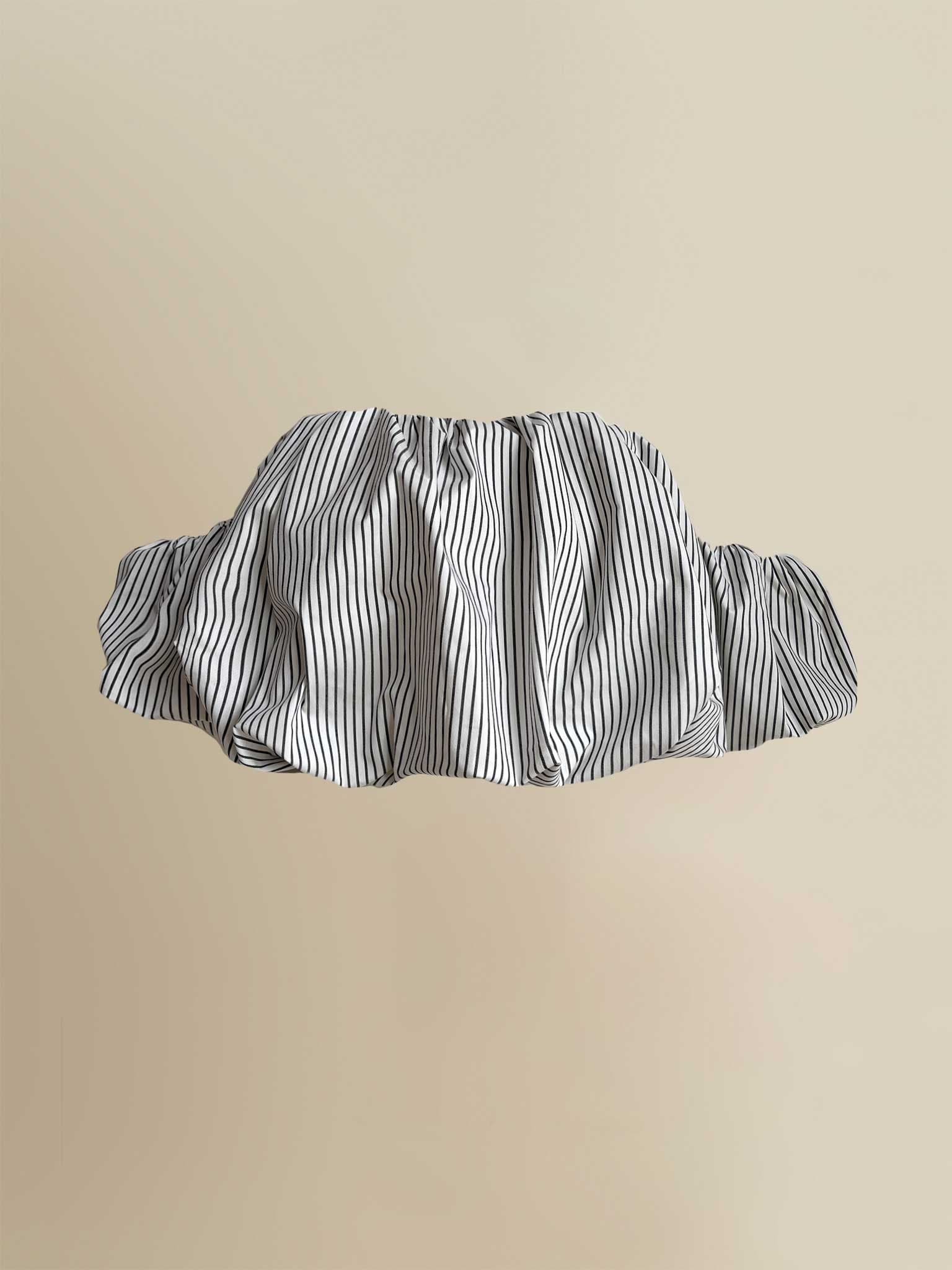 Good Striped Bubble Silhouette Off-Shoulder Crop Top - image 1