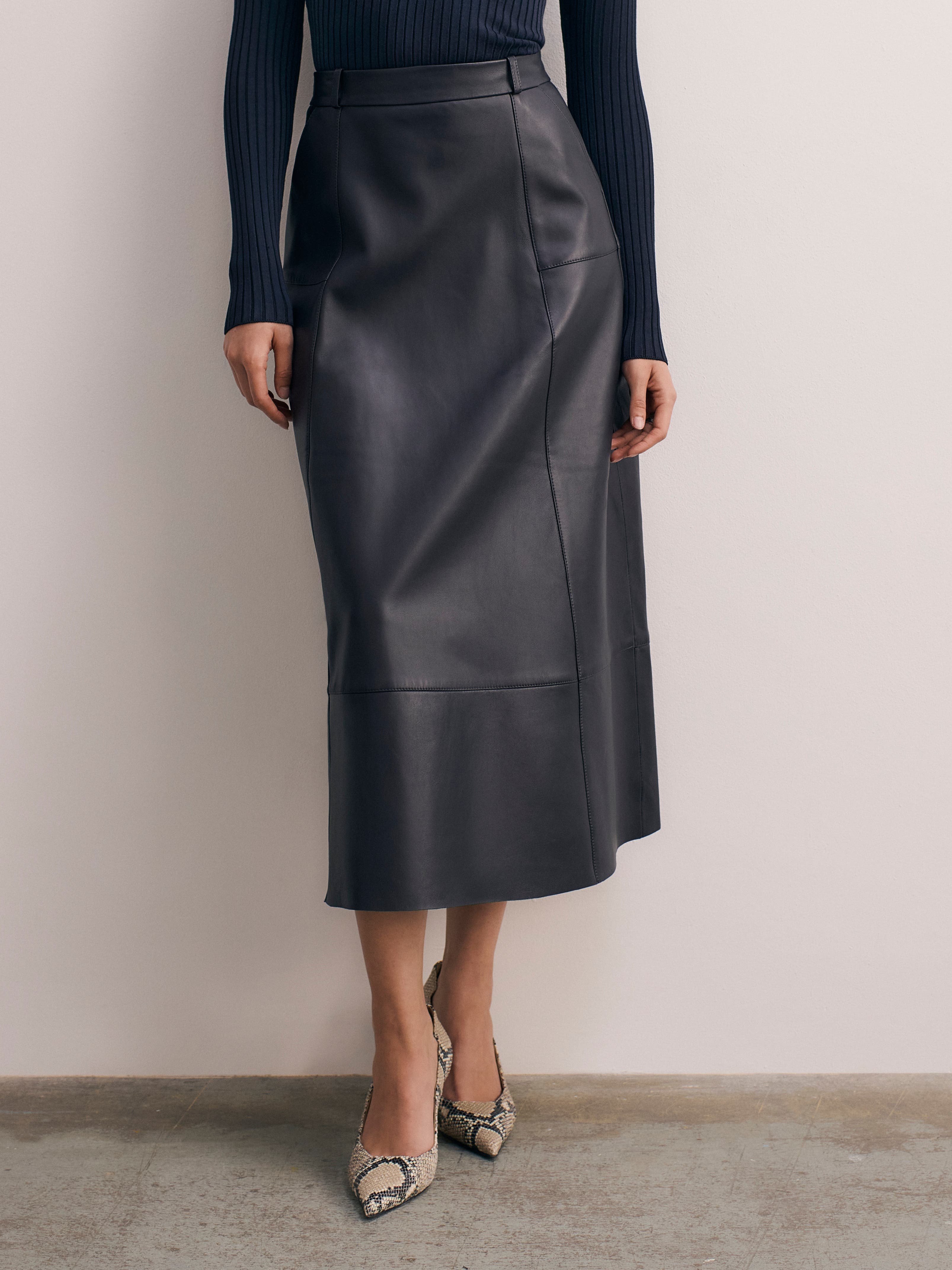 Andalo Leather Skirt - image 1