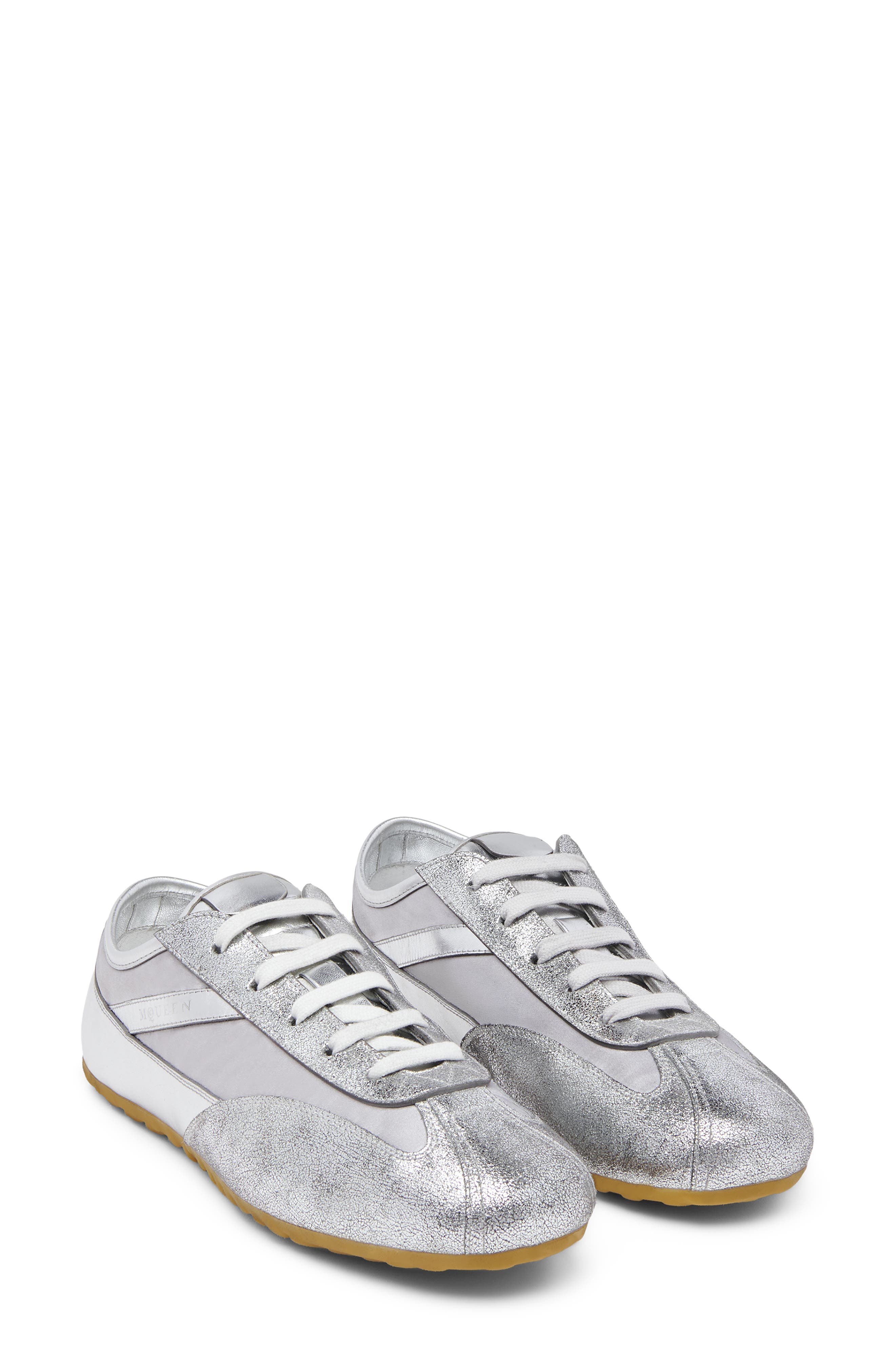 Boxe Metallic Low Top Sneaker - image 1