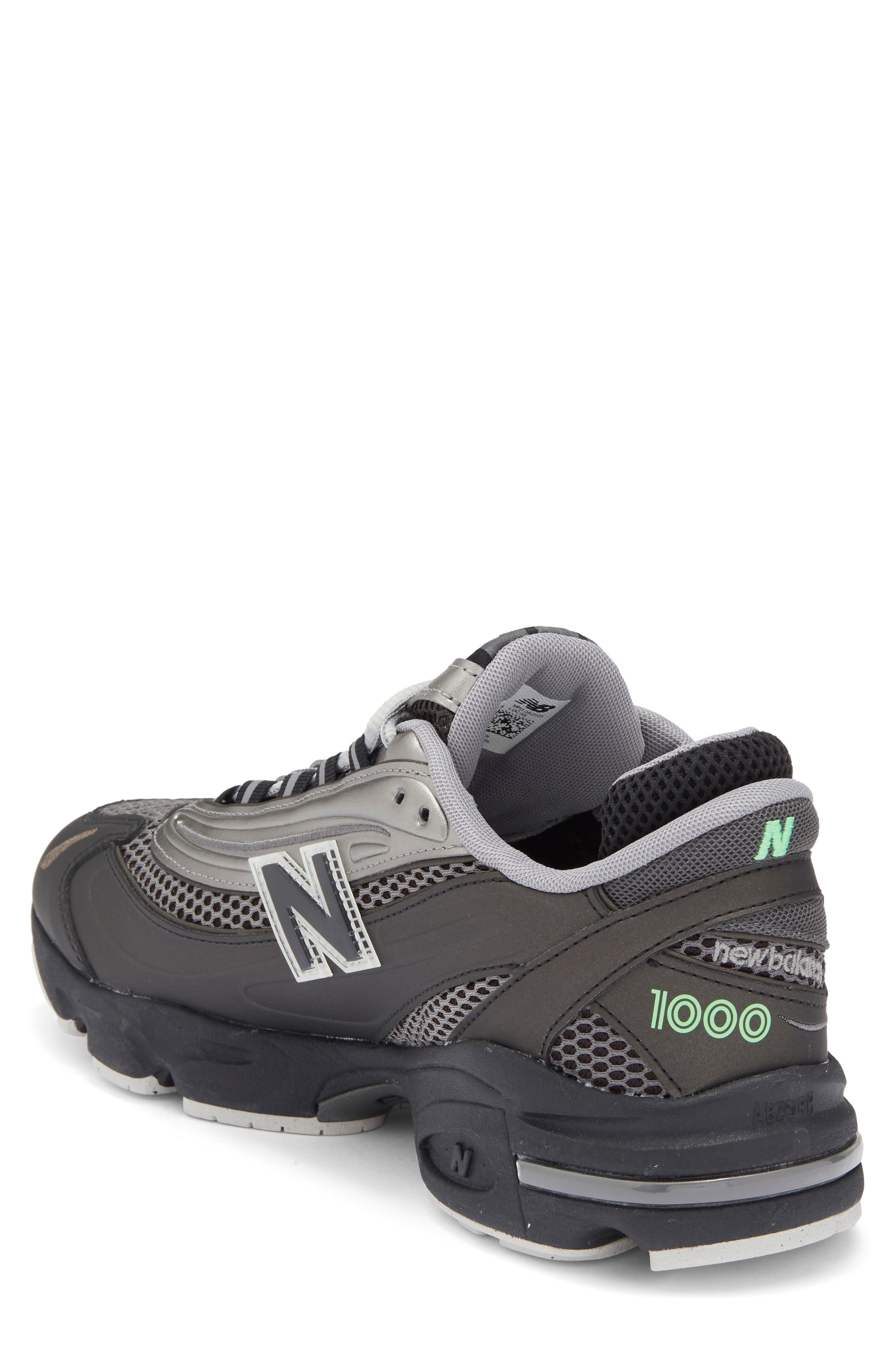 1000 Sneaker - image 2