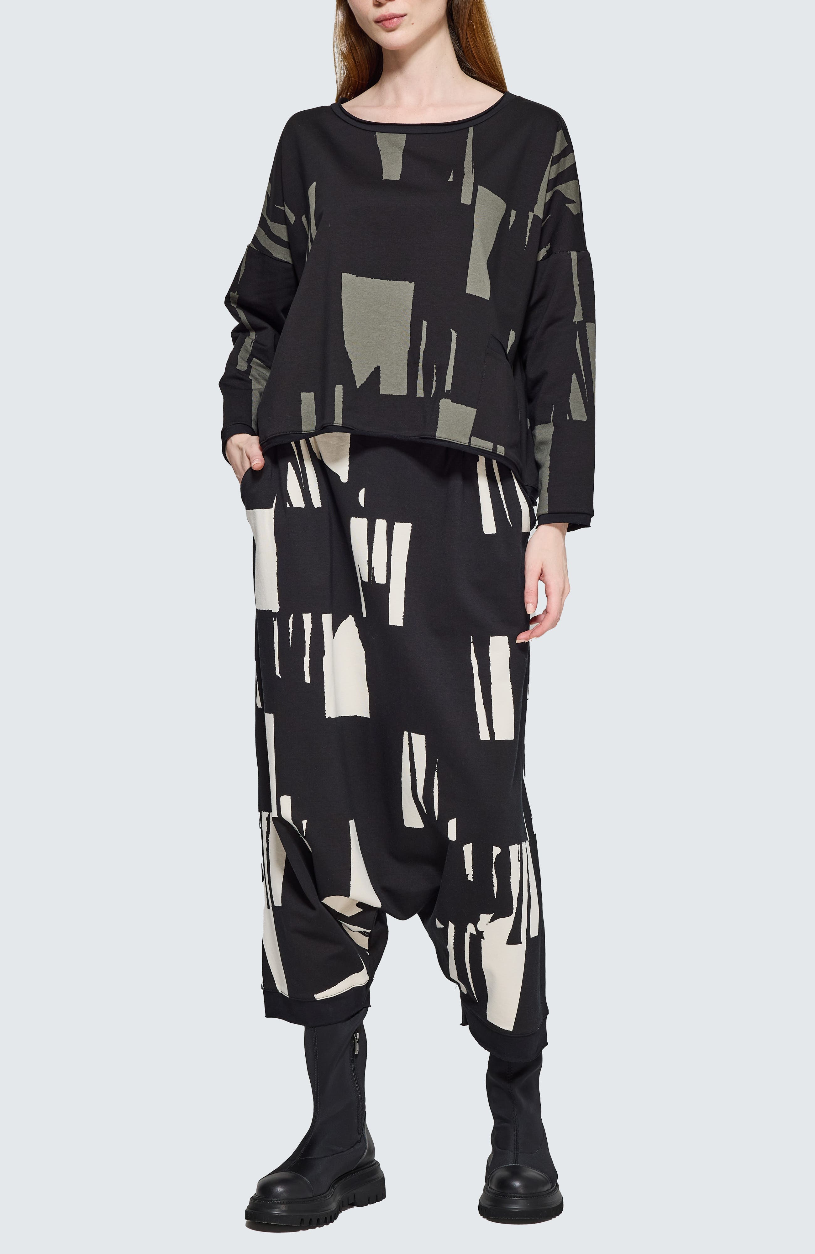 Livia Printed Balloon Pants - image 2
