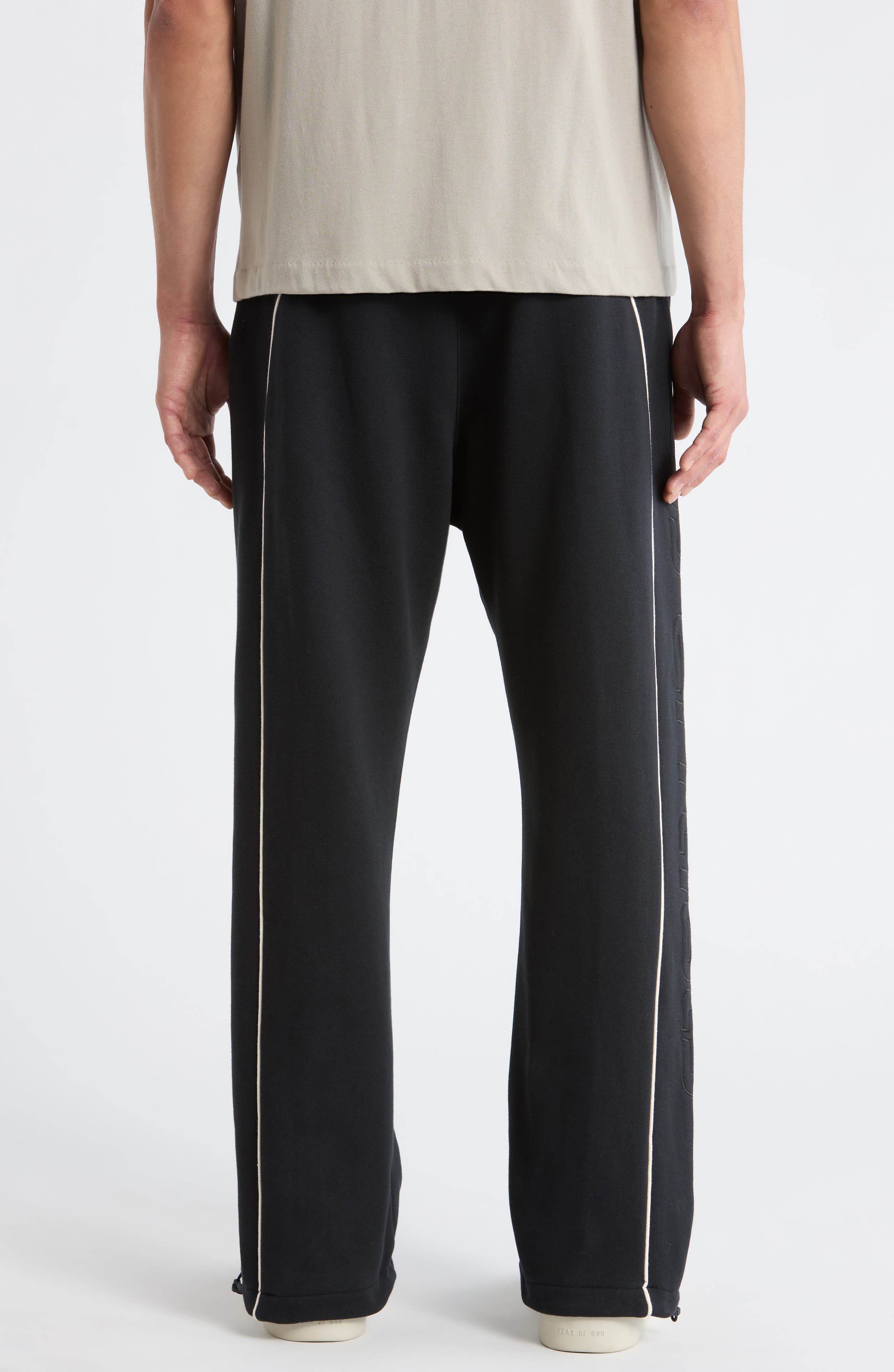 Active Trace Relaxed Sweatpants - image 2