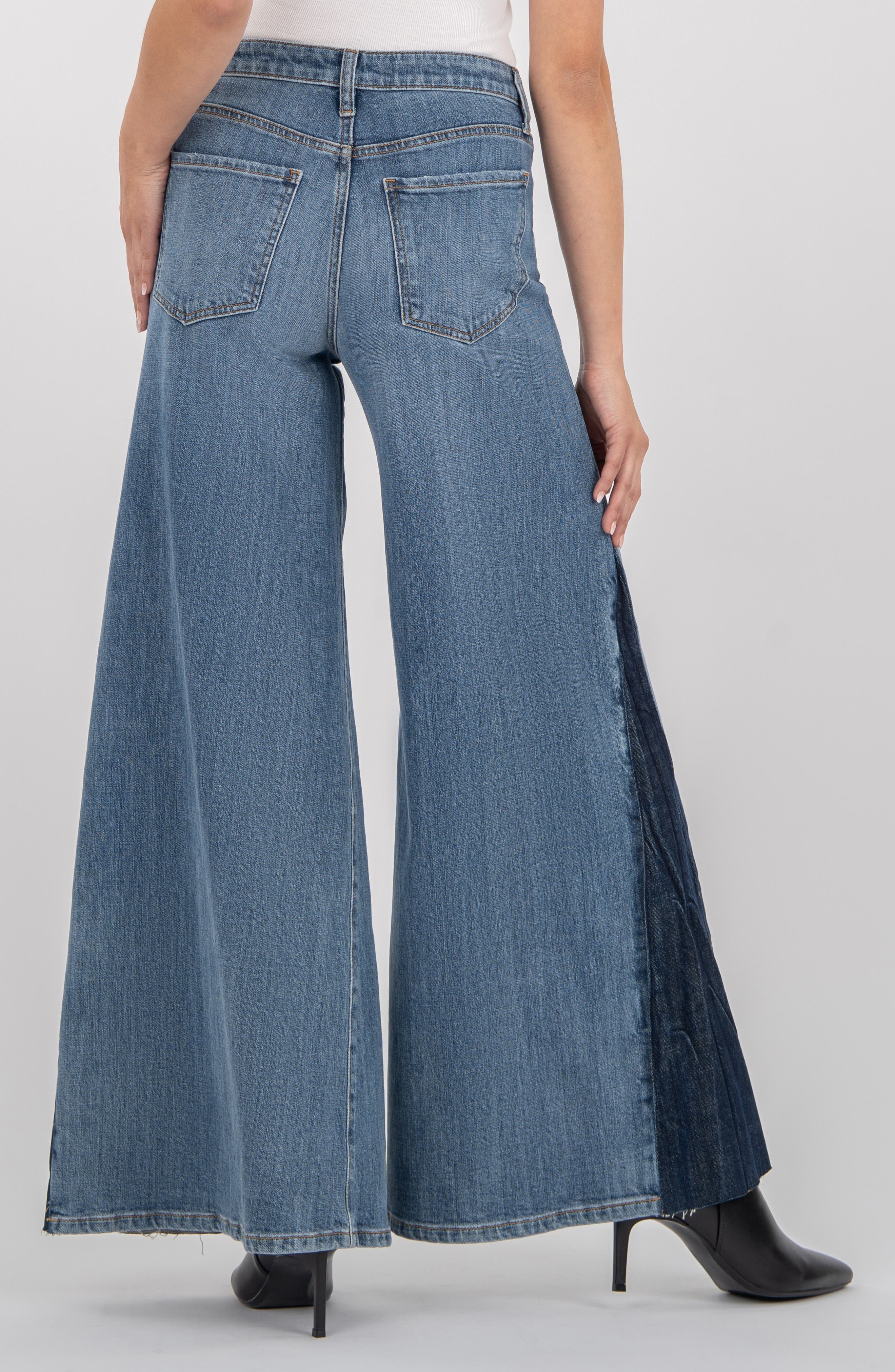 Blake High Waist Wide Leg Jeans - image 2