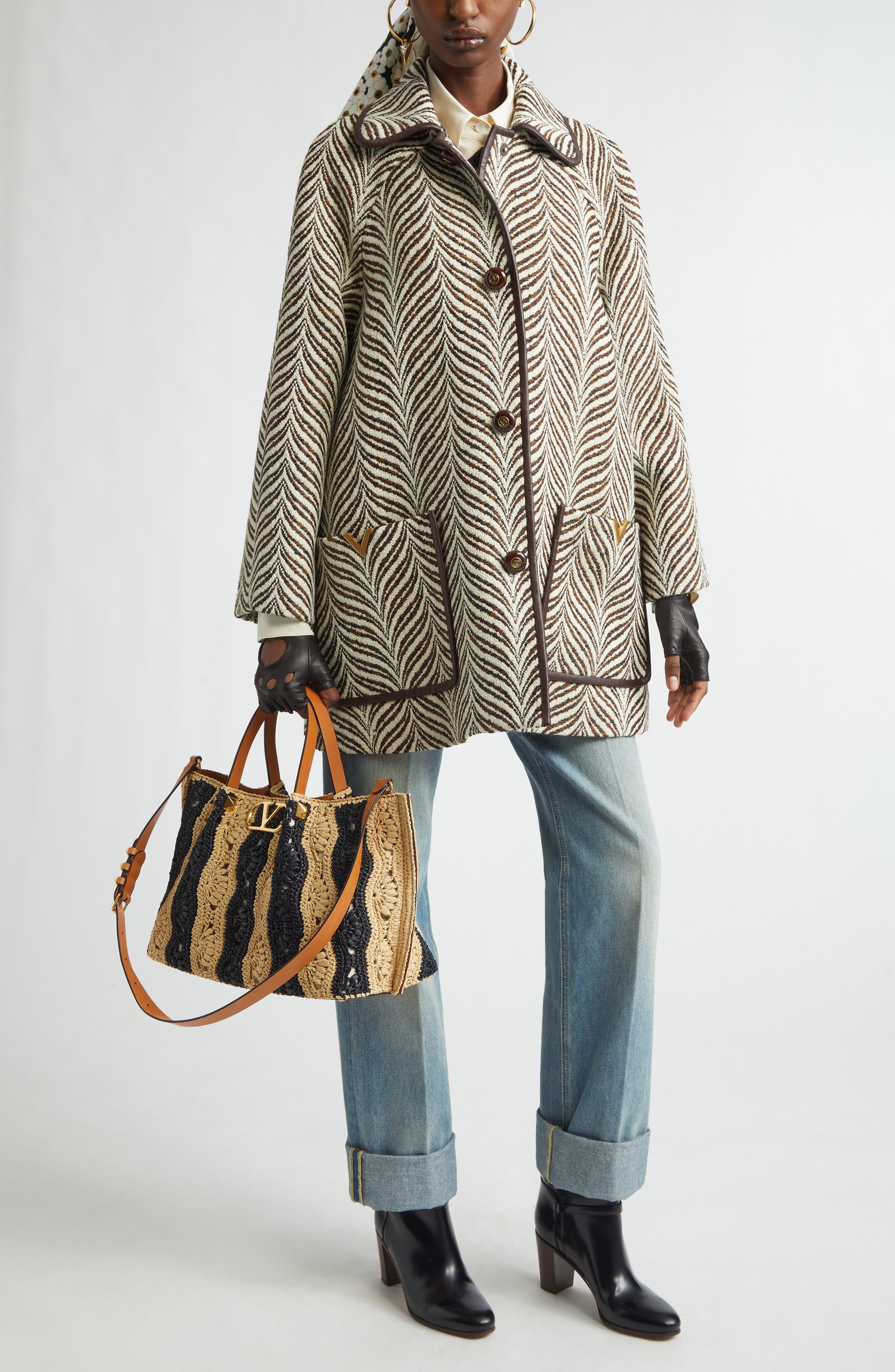 V-Detail Wool Blend Jacquard Coat - image 2