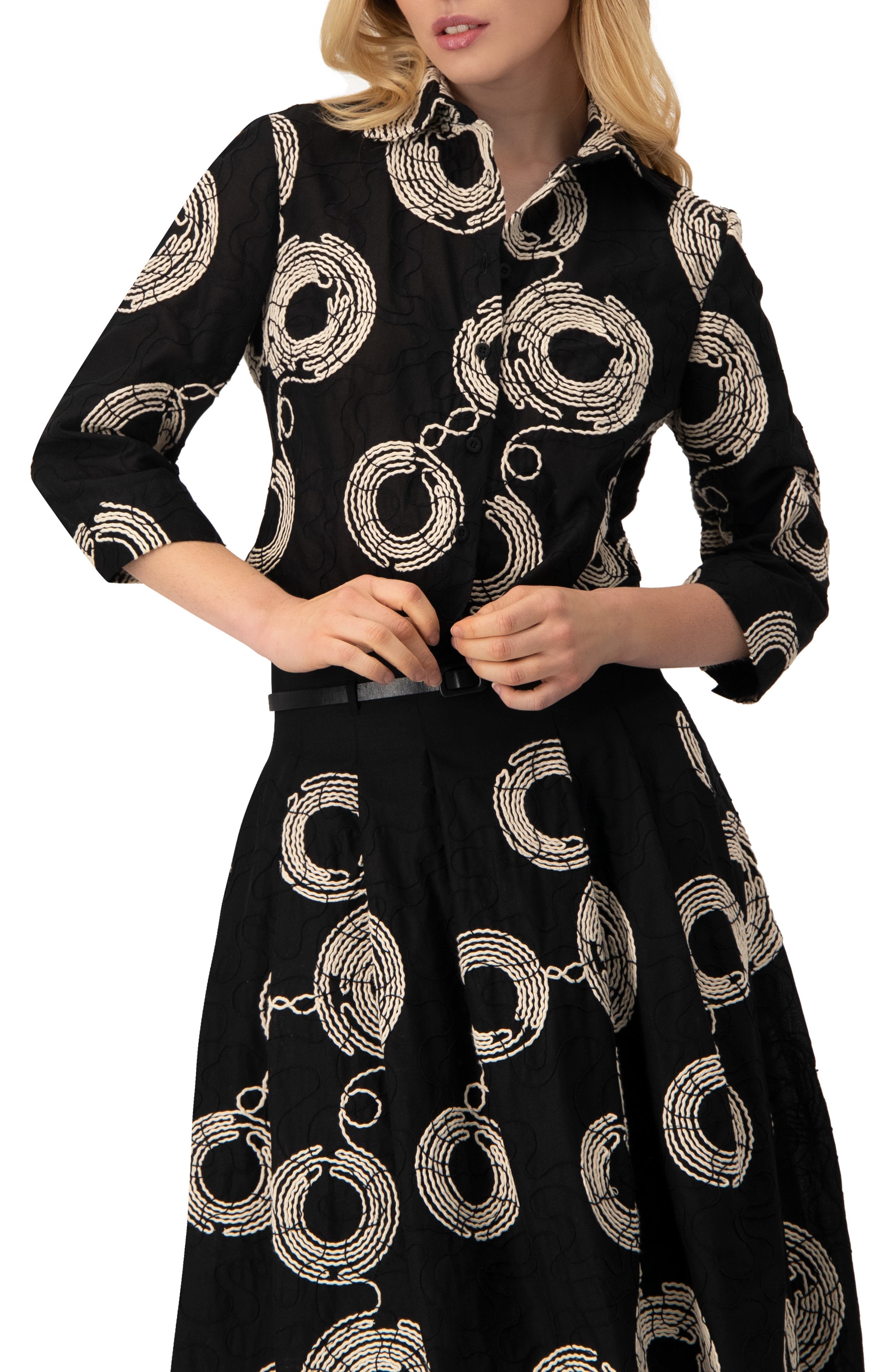 Black Cropped Shirt with Circular Embroidery - image 1