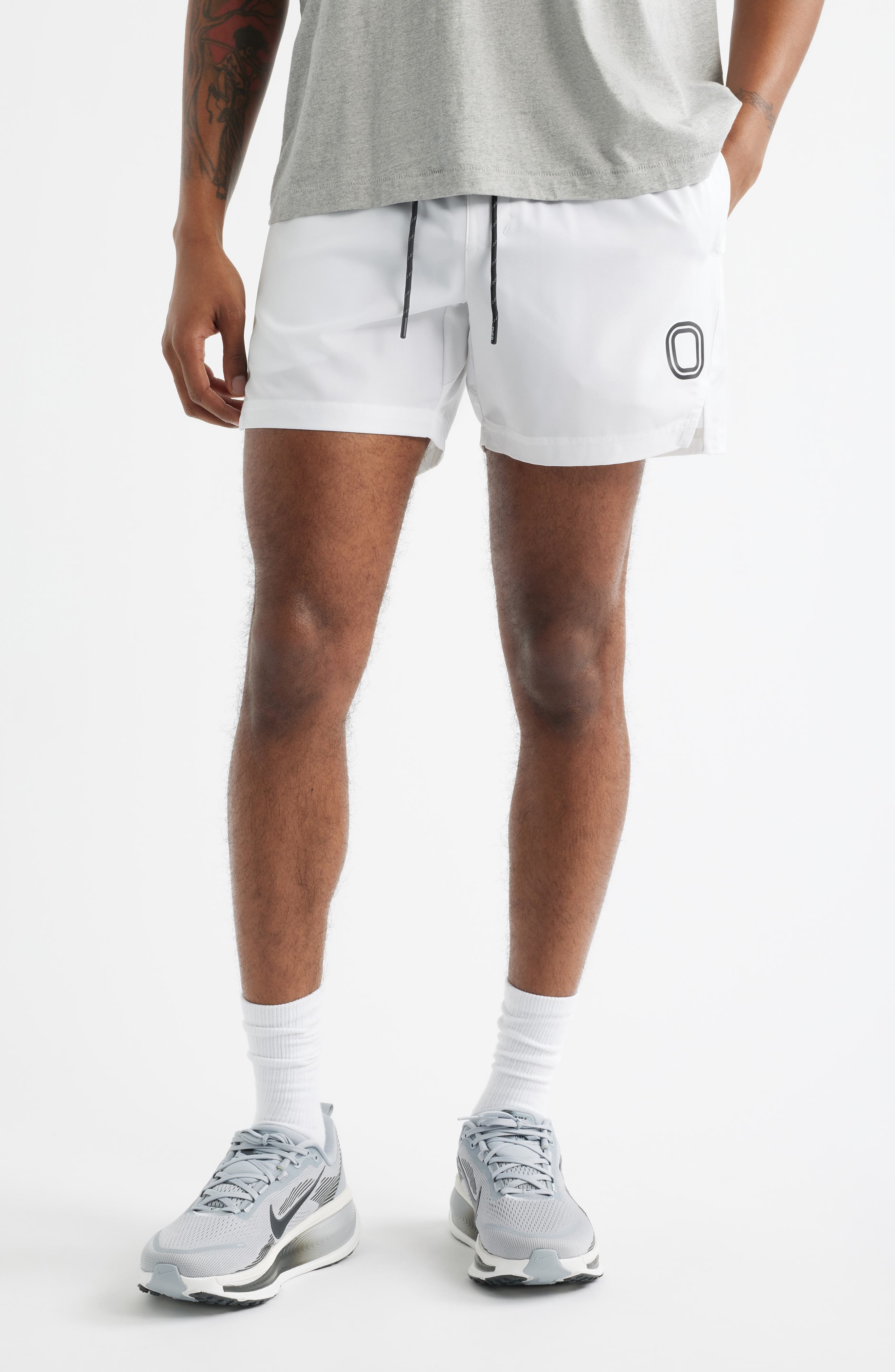 MELO PERFORMANCE SHORT - image 1