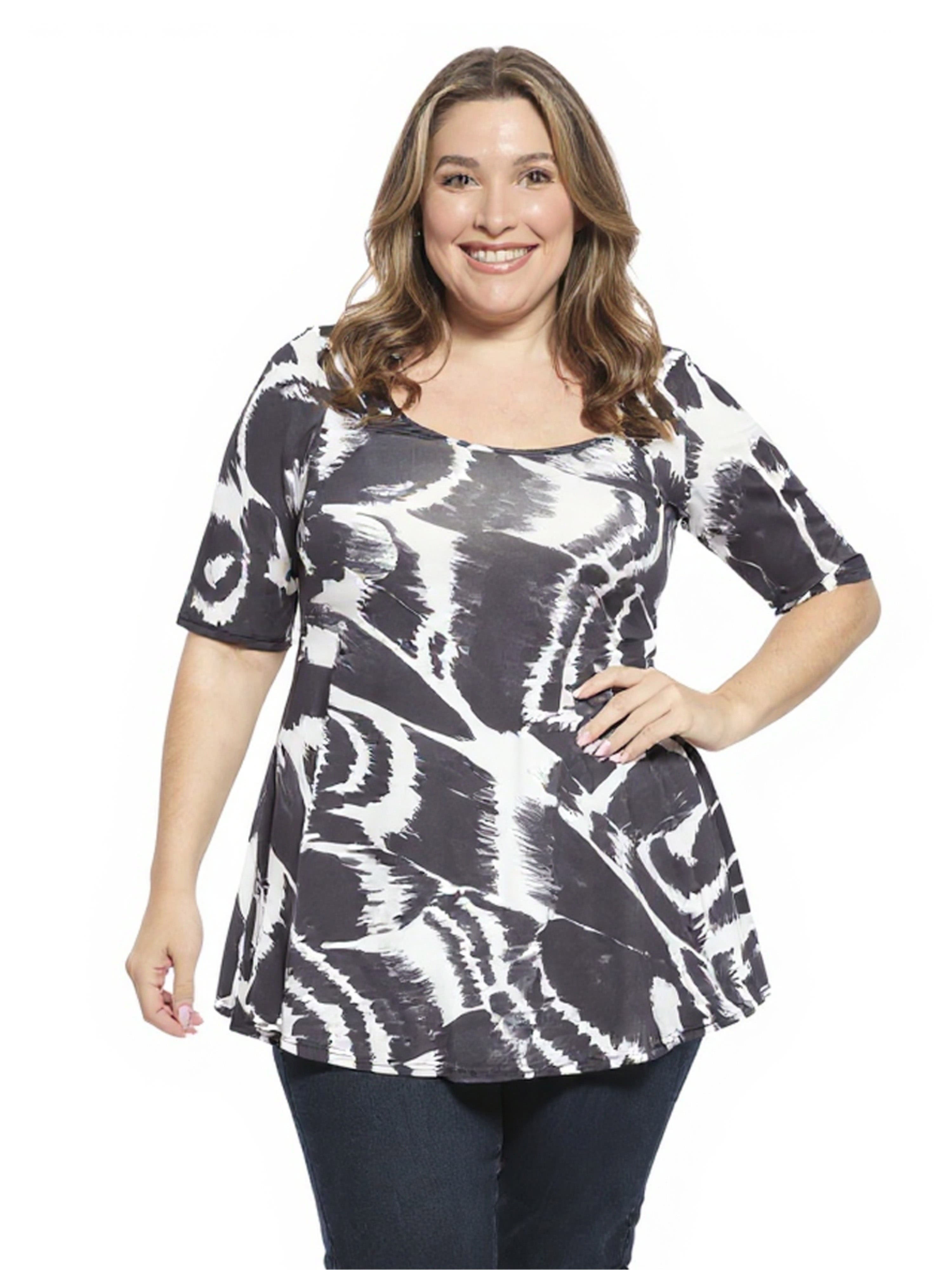 Plus Size Abstract Scoop Neck Elbow Sleeve Tunic Top - image 1