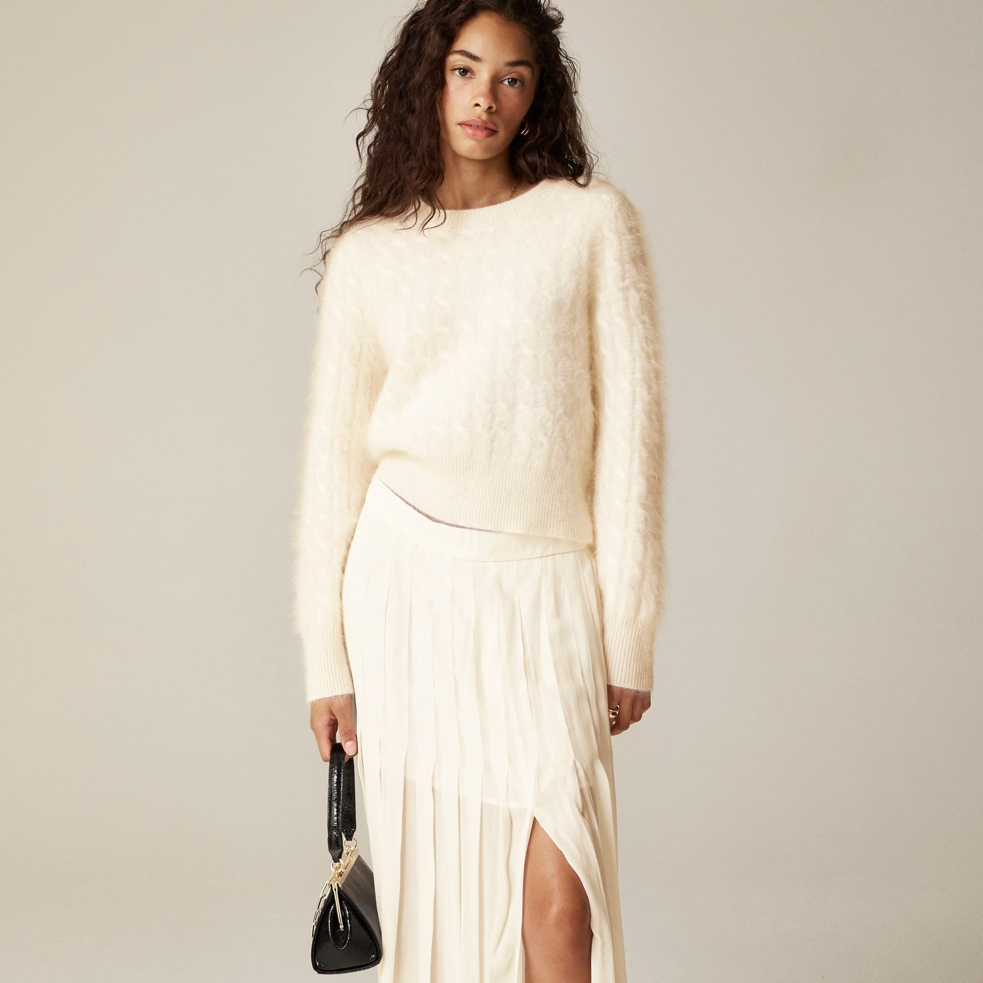 Brushed cashmere shrunken cable-knit crewneck sweater - image 2