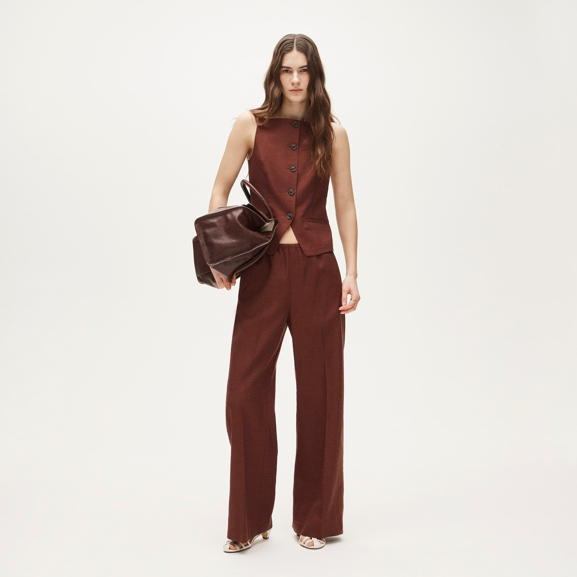 Button-up cutaway tank top in Gramercy linen blend - image 3