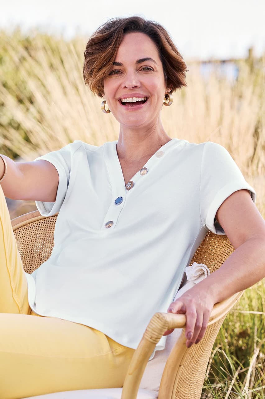 Sealife Button V Neck SS Knit Top