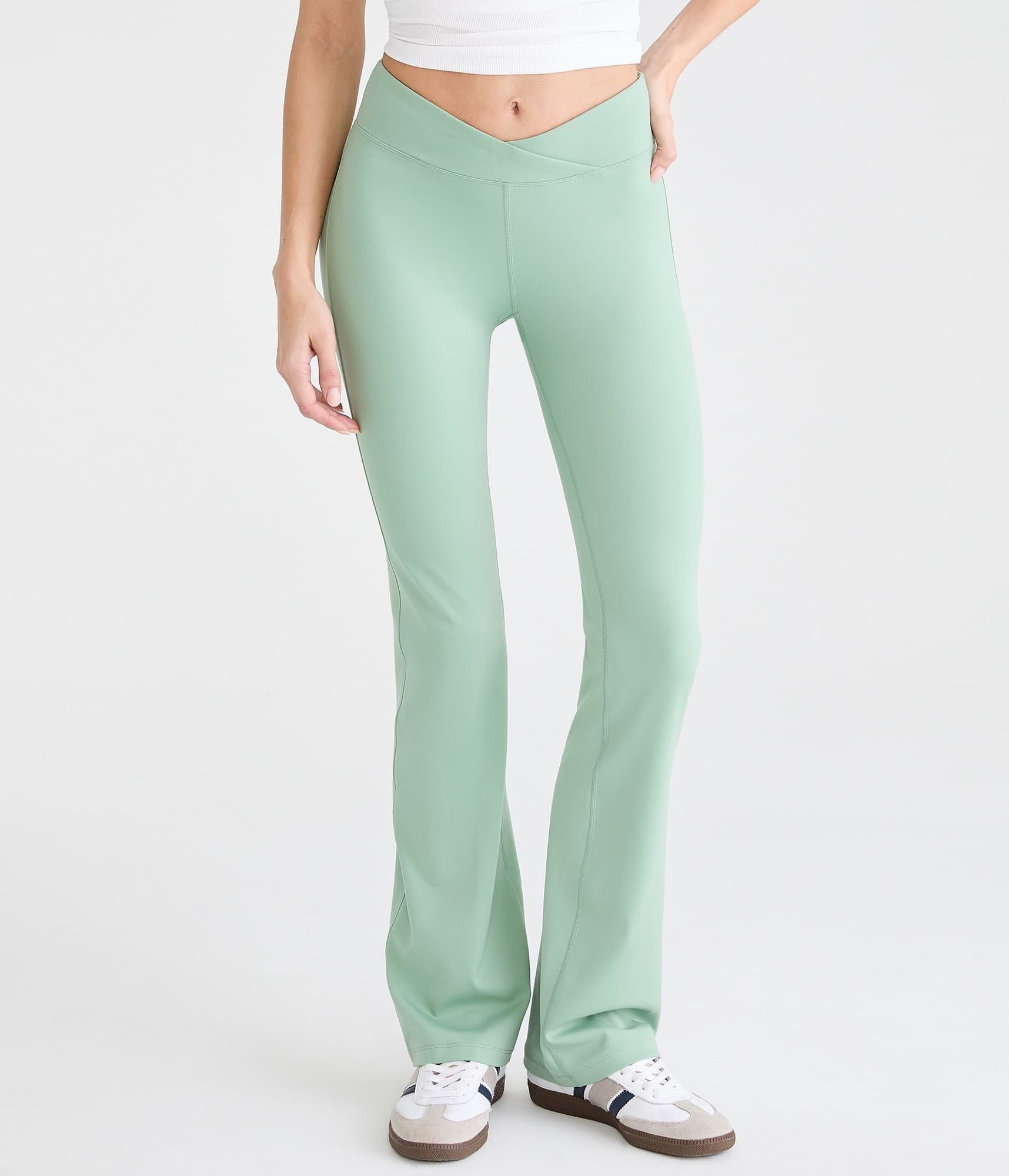 Buttery Soft Low-Rise Crossover Bootcut Leggings